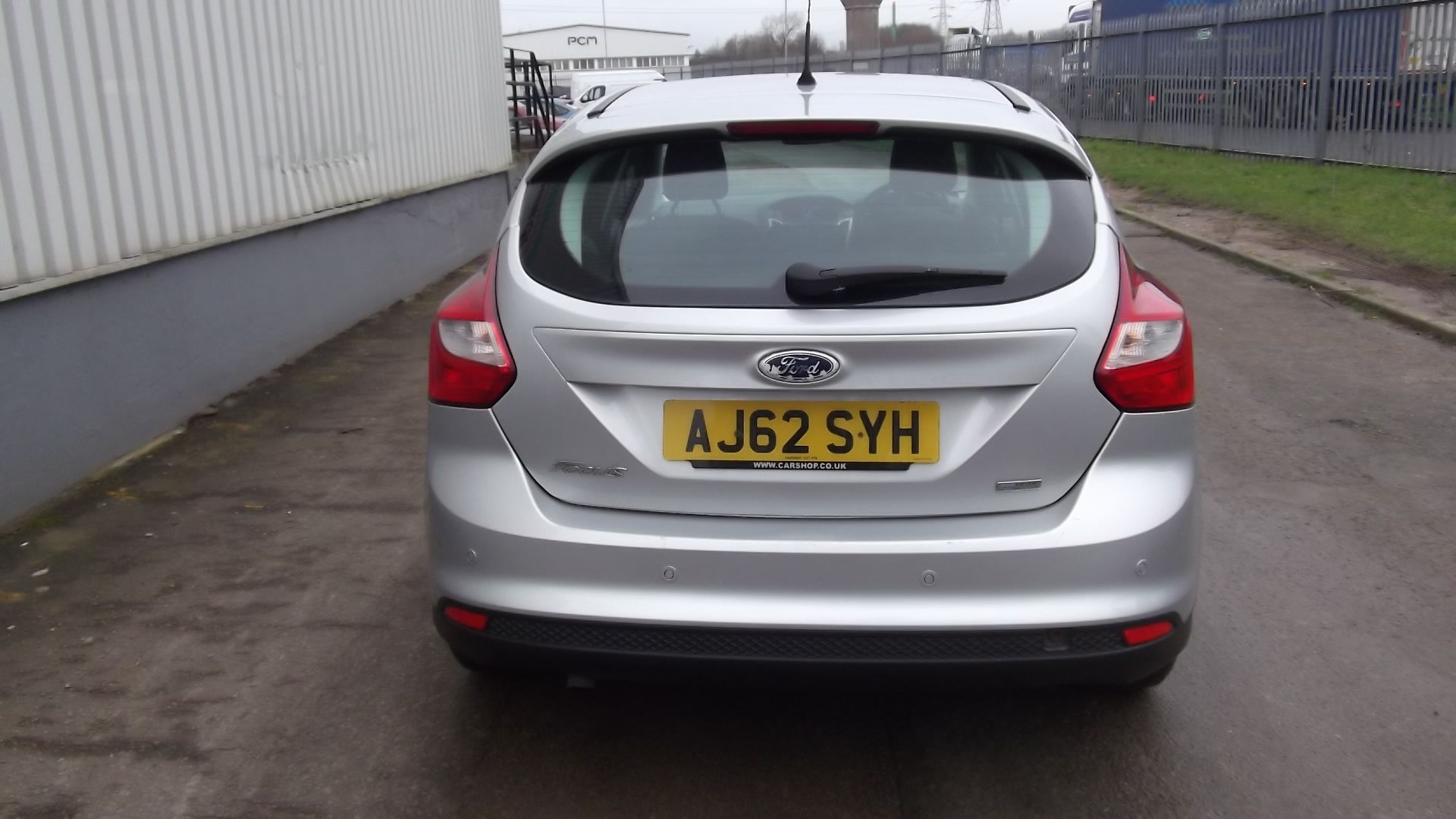 2013 Ford Focus 1.6 TDCi 115 Zetec 5dr Hatchback - CL505 - NO VAT ON THE HAMMER - Location: Corby, N - Image 16 of 21