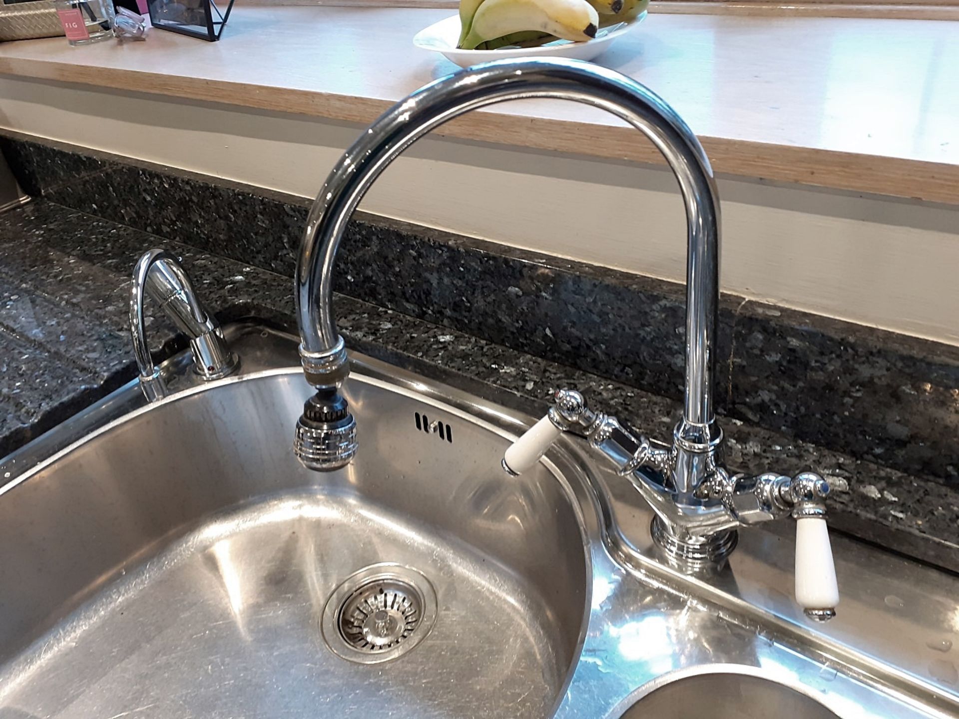 1 x Bespoke Solid Wood Painted Kitchen Beautifully Appointed With Granite Worktops, Central Island - Image 71 of 75