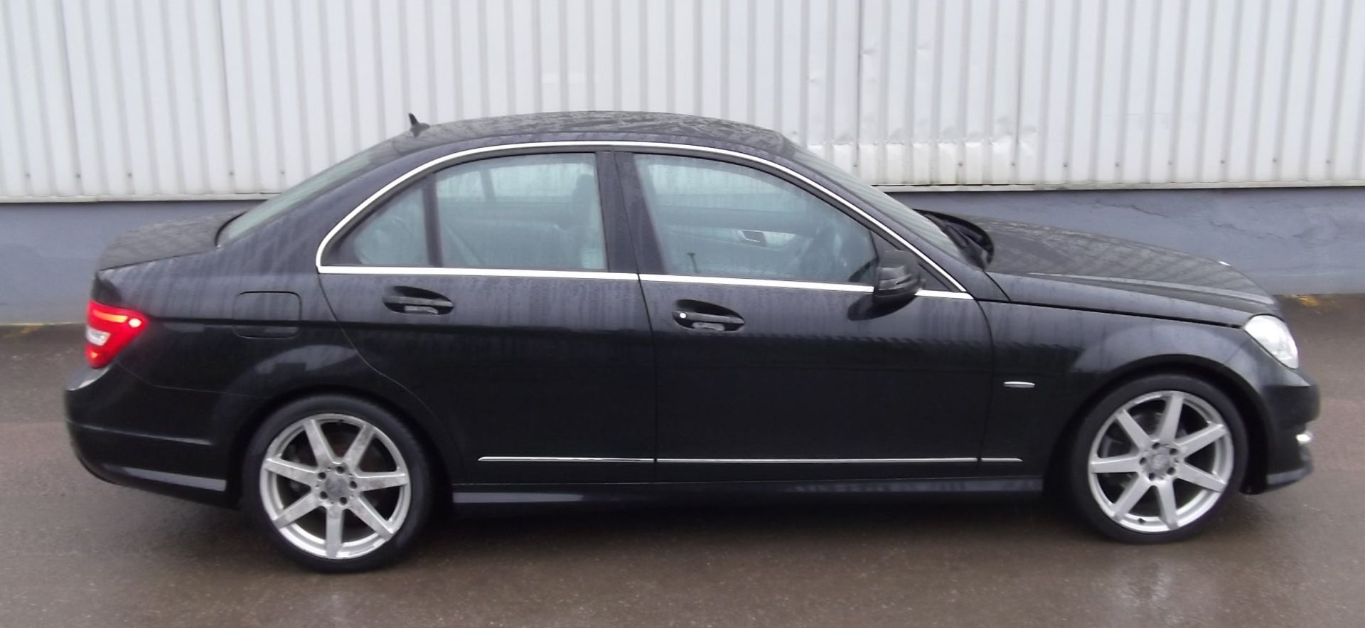 2011 Mercedes C220 CDI BlueEFFICIENCY Sport Edition 125 4dr Auto Saloon - CL505 - NO VAT ON THE HAMM - Image 2 of 21