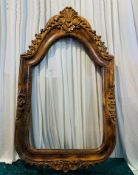 1 x Large 1.35m Wooden Frame - Dimensions: 135x85cm - Ref: Lot 91 - CL548 - Location: Near Market