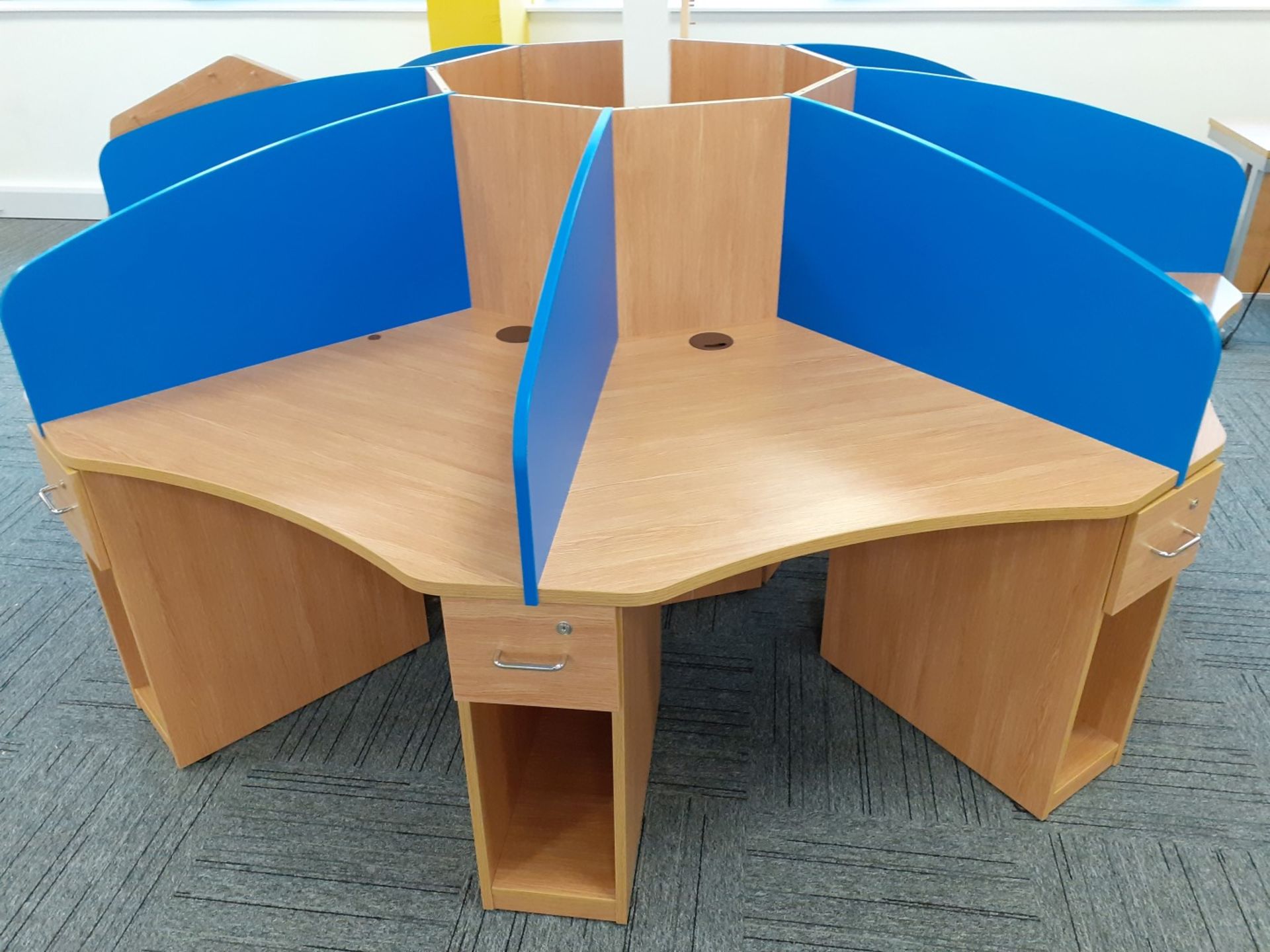 1 x 8-Desk Office Workstation Pod With Privacy Partitions In A Beech Finish - Original RRP £2,525
