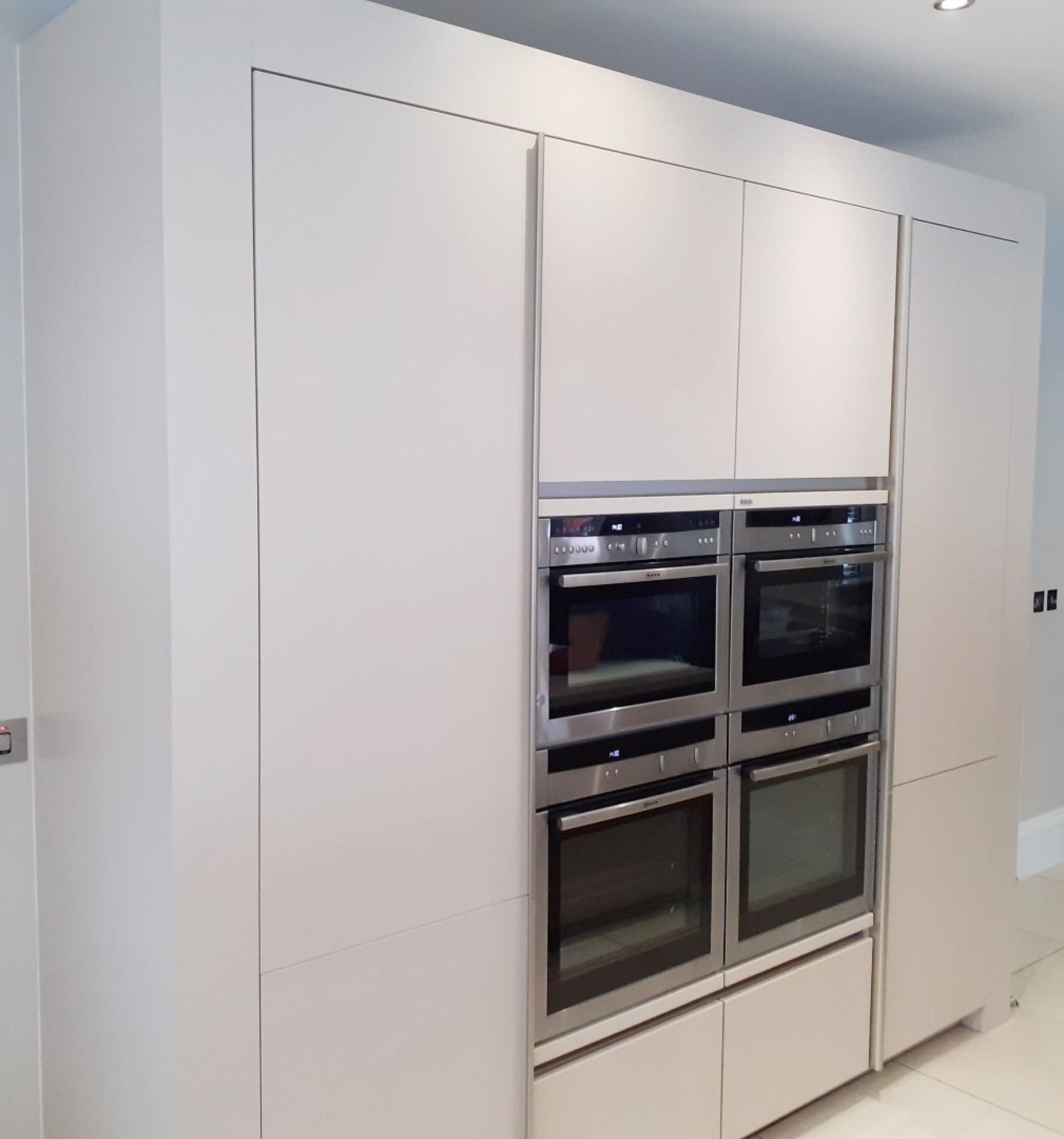 1 x SieMatic Handleless Fitted Kitchen With Intergrated NEFF Appliances, Corian Worktops And Island - Image 22 of 92