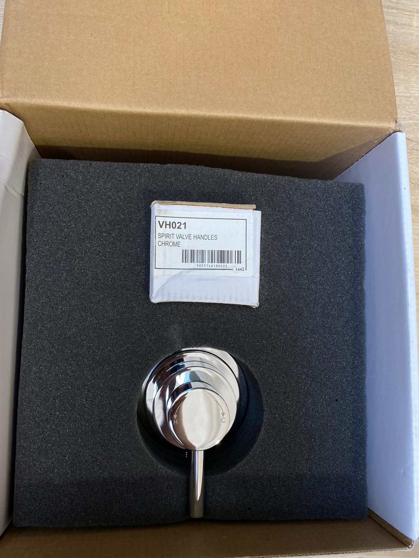 1 x Dual Thermostatic Shower Valve Only - Code: VQDUAL2 - New Stock - Location: Altrincham WA14 - - Image 5 of 6