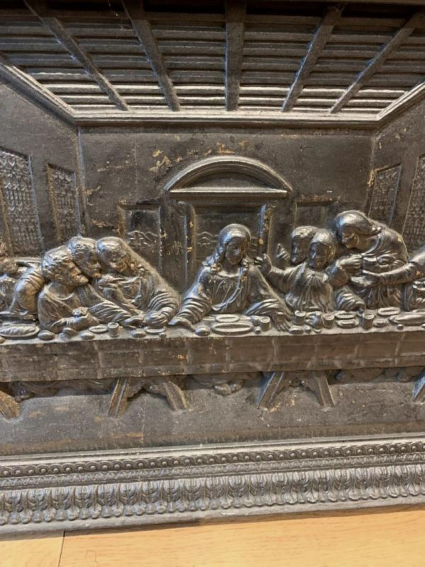 1 x Heavy Solid Cast Iron Rectangular Sculpture Featuring The Famous 'Last Supper' Scene - - Image 5 of 14