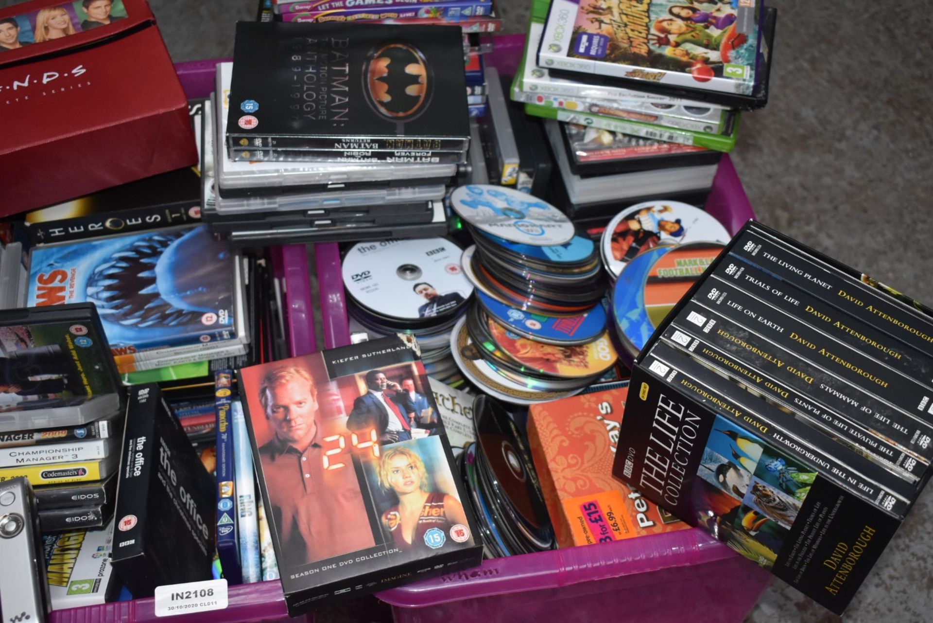 1 x Large Collection of DVD Films and Games - Plus Box Sets and Portable DVD Player - Ref: In2108 - Image 4 of 10