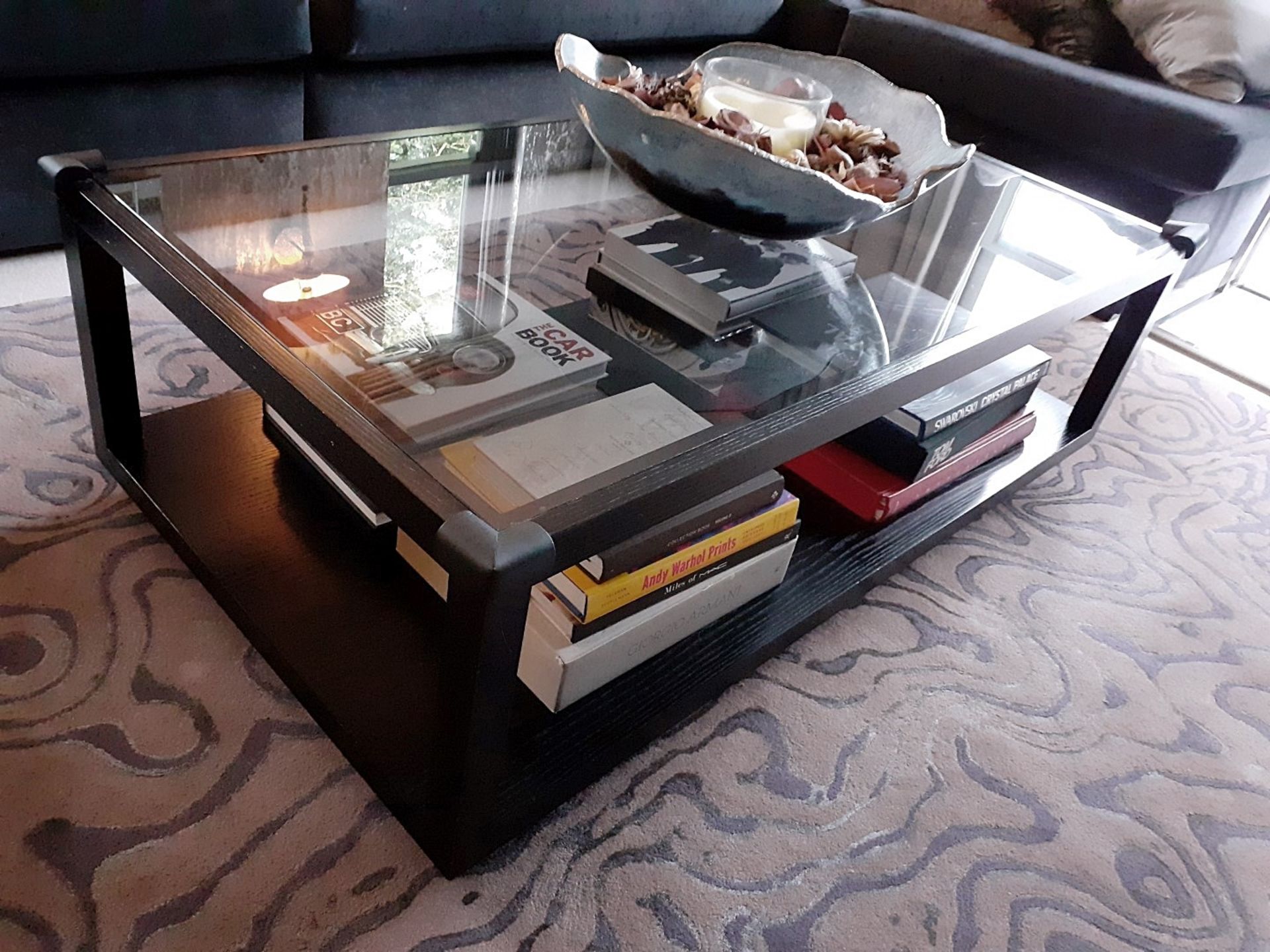 1 x Glass Topped Coffee Table - Dimensions: 130 x 70 x H41cm - Pre-owned - CL602 - *NO VAT ON - Image 2 of 8