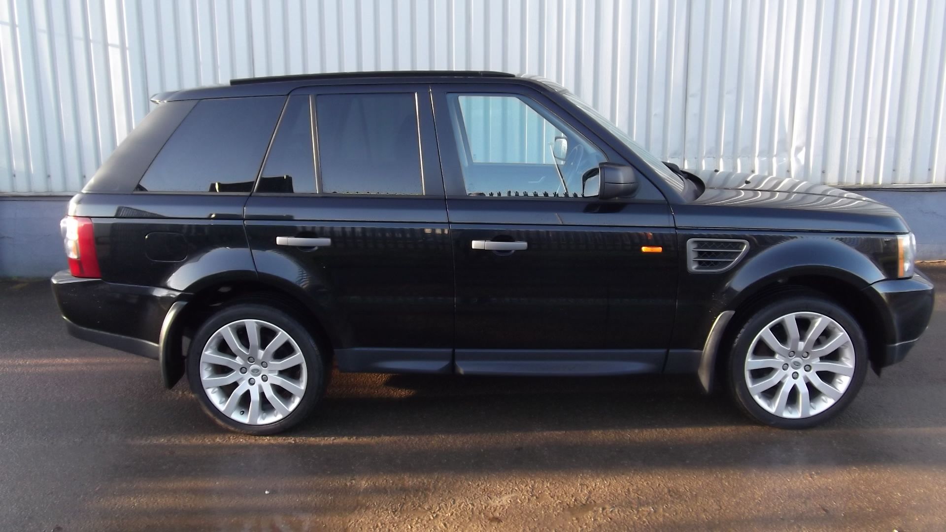 2007 Land Rover Range Rover Sport 2.7 TDV6 5Dr 4x4 - CL505 - NO VAT ON THE HAMMER - Locatio - Image 9 of 17