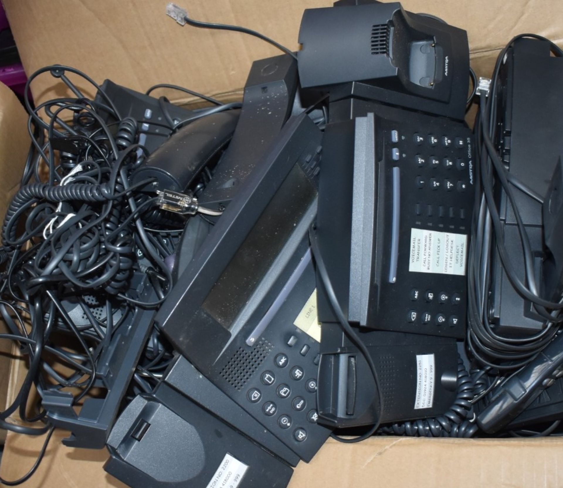 22 x Astra Office Telephones - Various Models Included - Removed From a Working Office Environment - Image 6 of 7