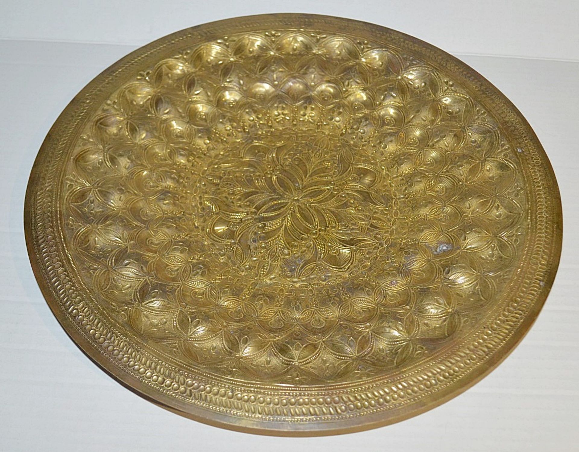 1 x Persian / Ottoman Gilt Metal Tombak Charger - 35cm (13.75ins) In Diameter - Preowned - NO VAT ON