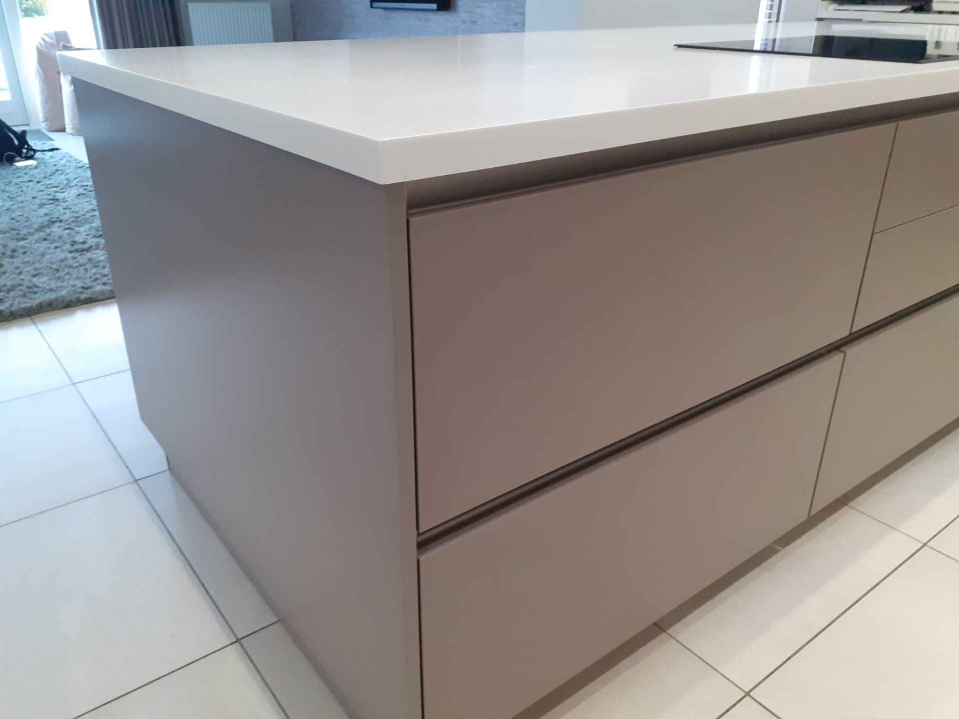 1 x SieMatic Handleless Fitted Kitchen With Intergrated NEFF Appliances, Corian Worktops And Island - Image 8 of 92