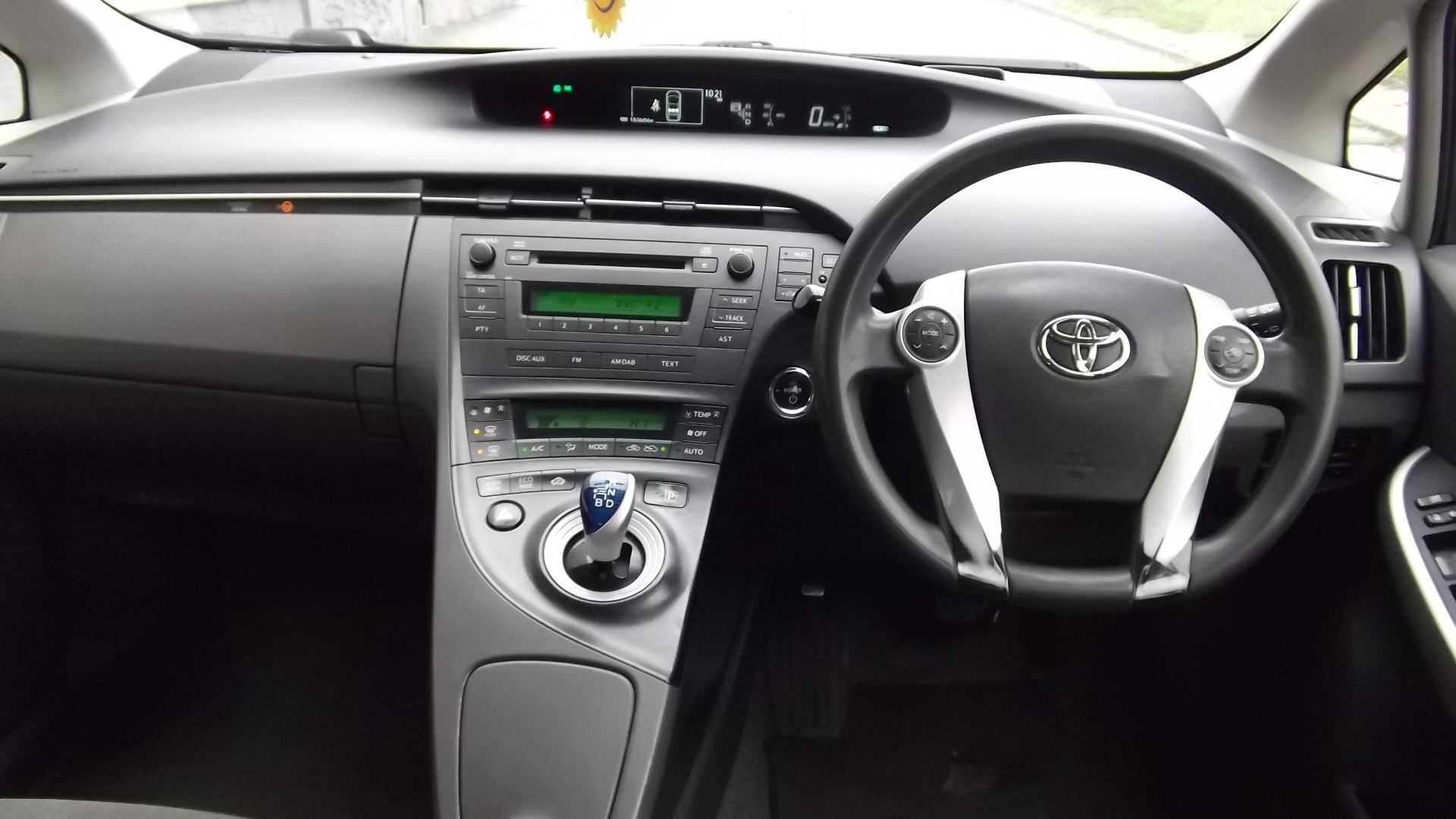 2010 Toyota Prius T3 VVT-I CVT 5 Door Hatchback - CL505 - NO VAT ON THE HAMMER - Locatio - Image 2 of 17