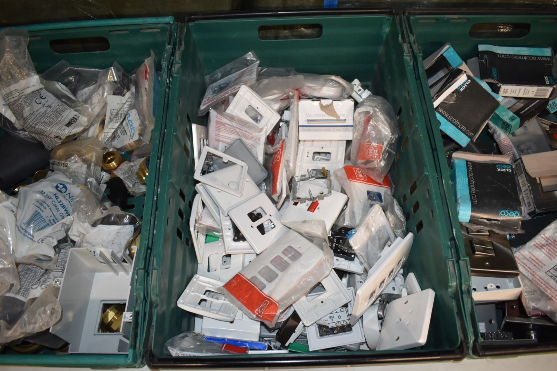 1 x Assorted Collection of Items in Seven Crates - Metal Plug Boxes, Gland Kits, Light Switches - Image 7 of 17