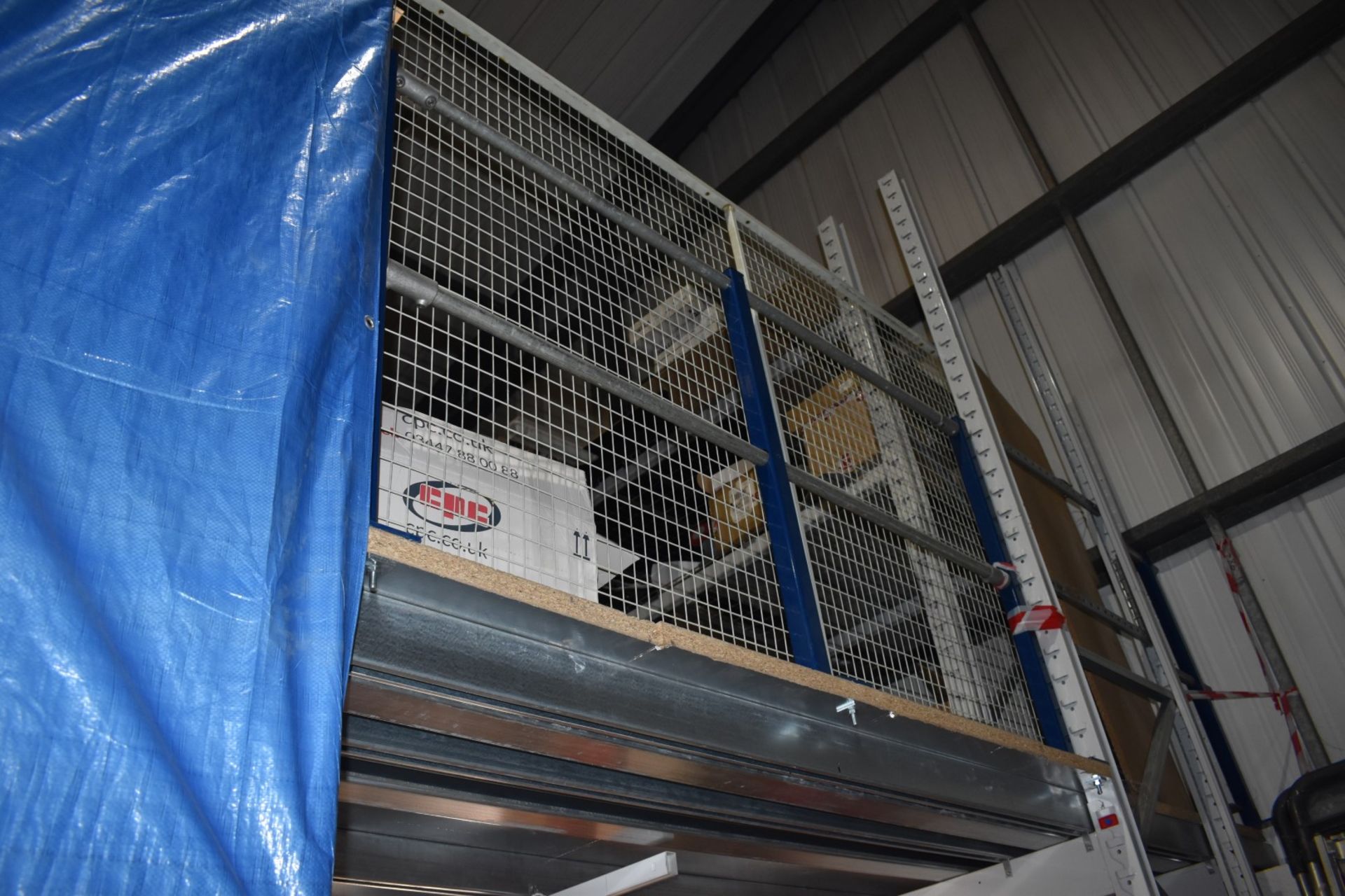 1 x Mezzanine Floor With Integrated Racking Shelving System Size H473 x W360 x L870 cms - Image 17 of 25