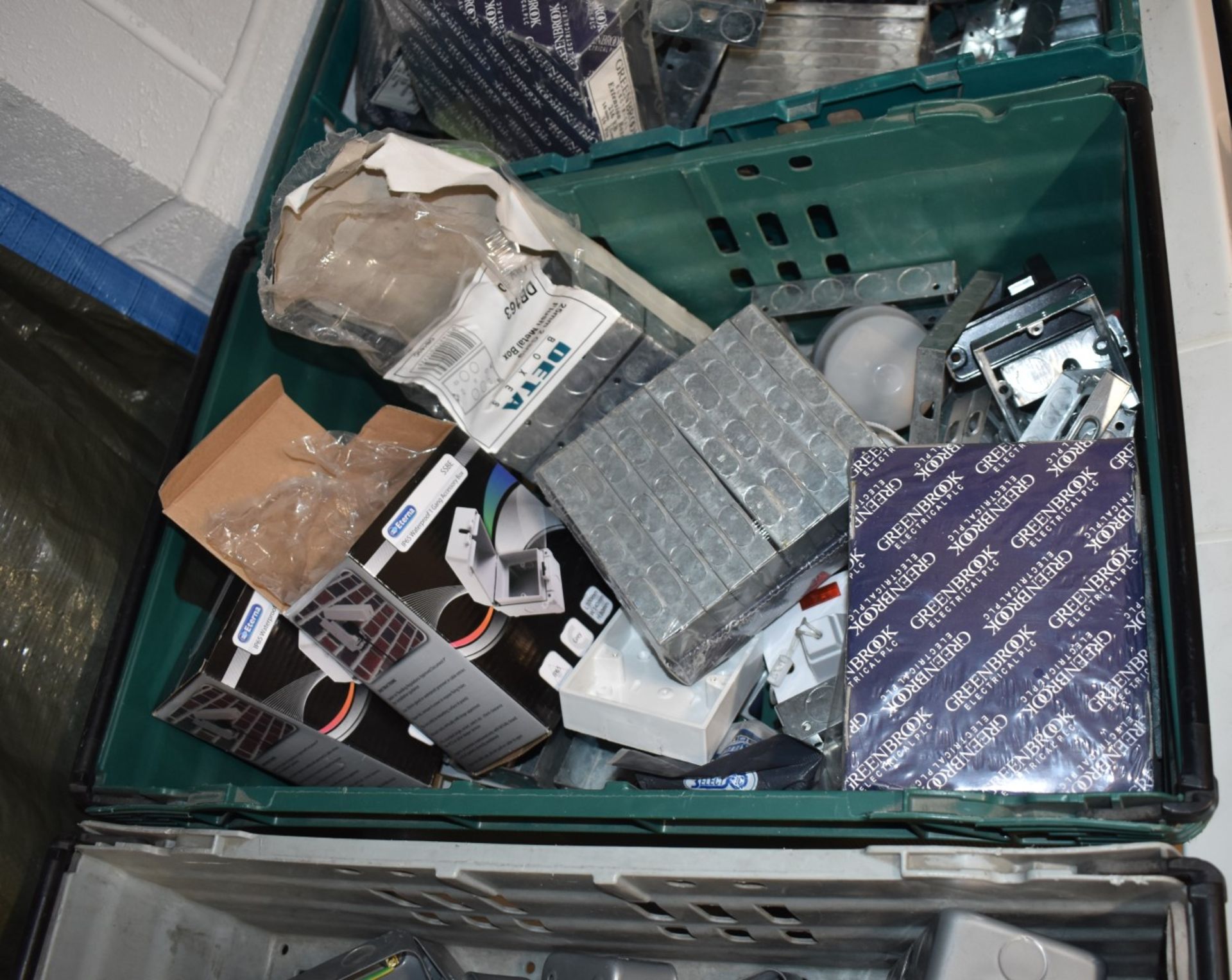 1 x Assorted Collection of Items in Seven Crates - Metal Plug Boxes, Gland Kits, Light Switches - Image 12 of 17