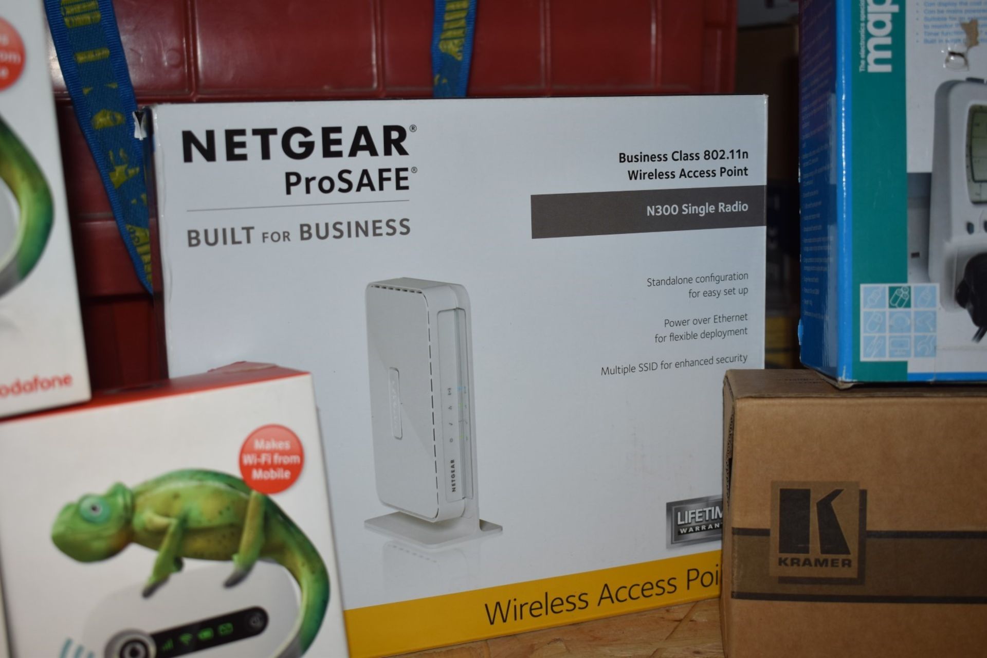 1 x Assorted Job Lot Netgear Access Point, Mobile WIFI Devices, Sat Nav, Energy Monitor and More - Image 4 of 14