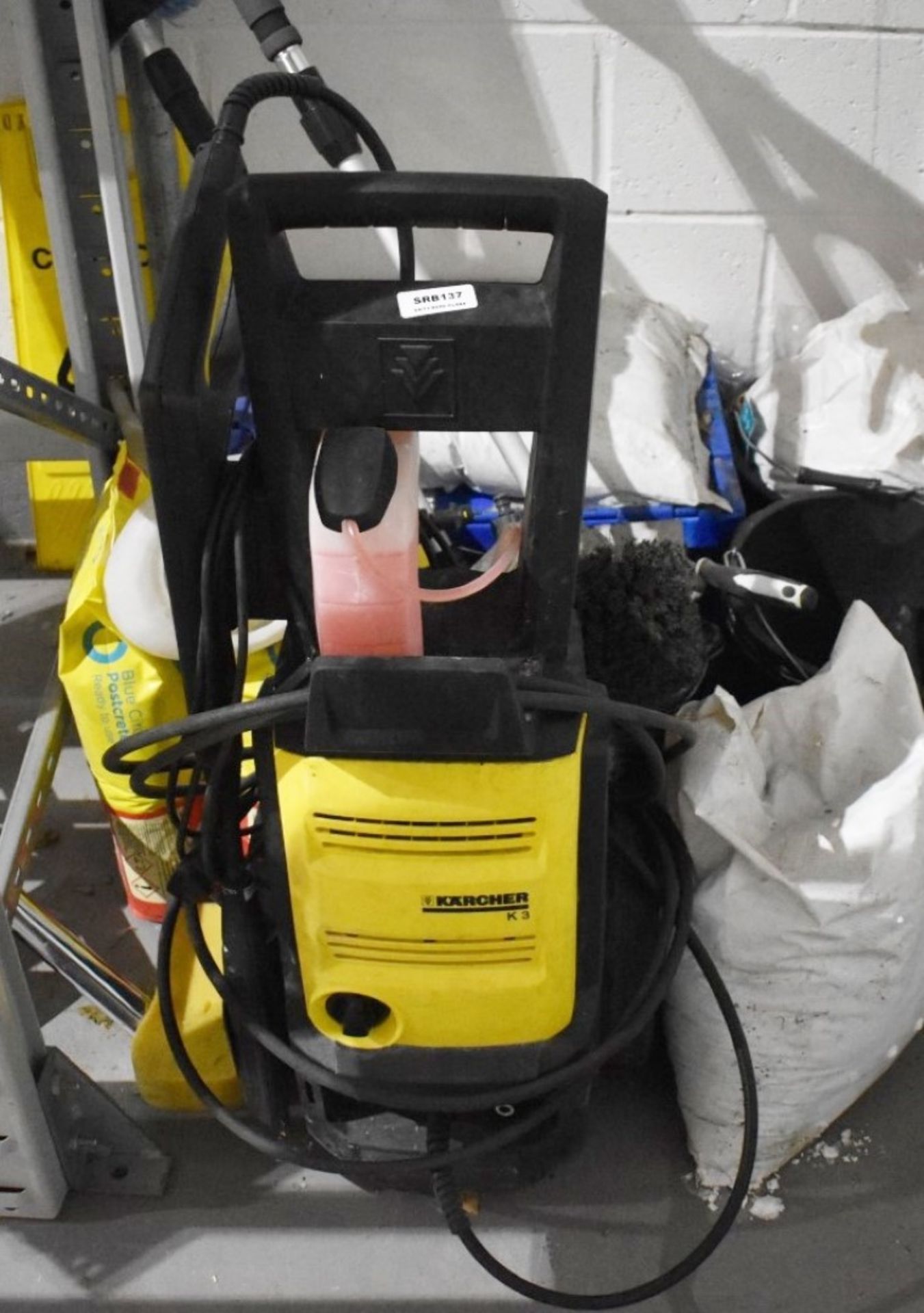 1 x Karcher K3 Pressure Washer With Accessories SRB137