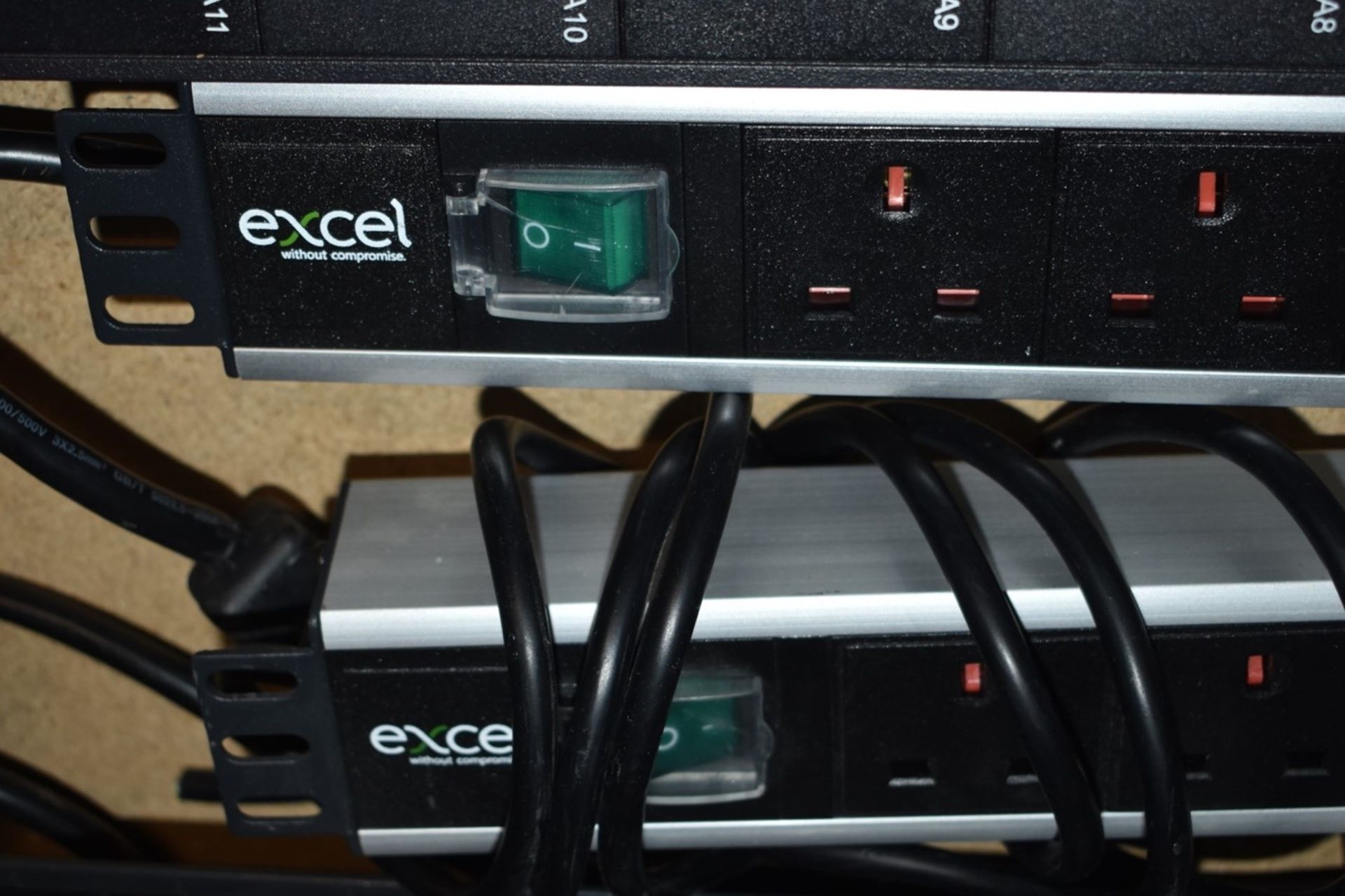 4 x Excel 4000w Intelligent Power Distribution Units and 2 x Plug Extensions Models Includes - Image 3 of 8