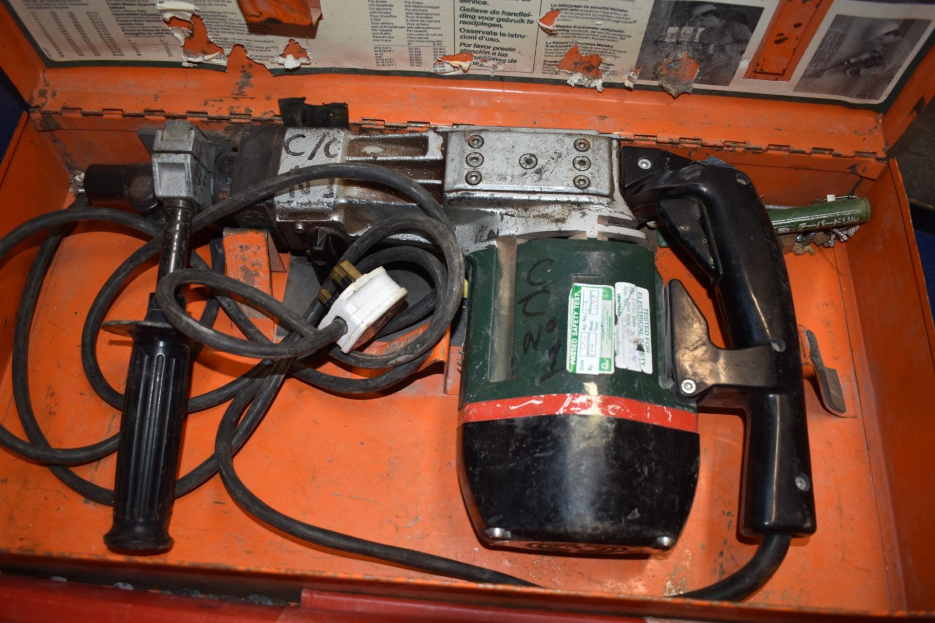 1 x Metabo Bohrhammer BH 1131 S Automatic 240v Hammer Drill With Selection of Various Drill Bits - Image 3 of 8