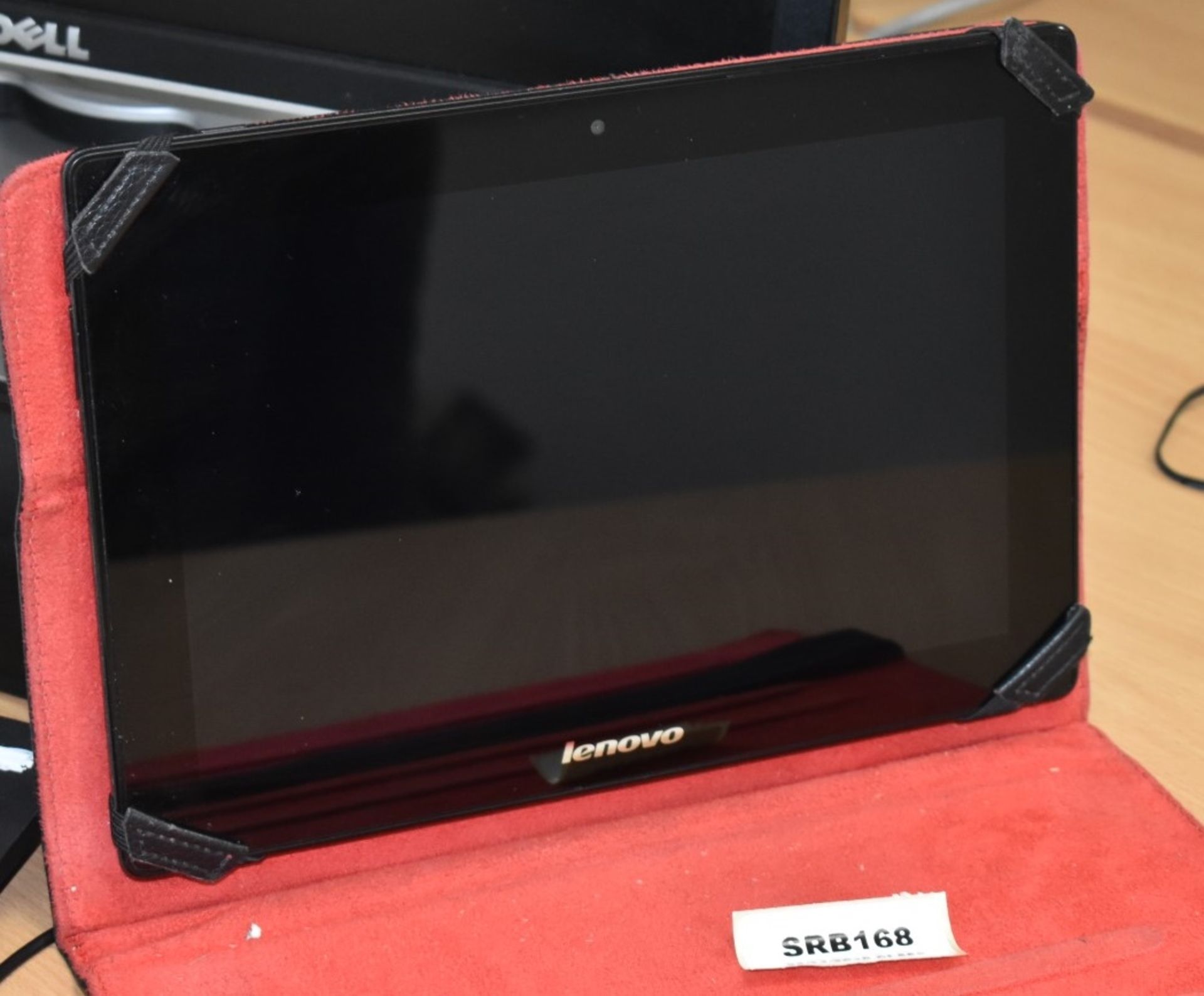 1 x Lenovo S6000 10.1inch Tablet Featuring a Quad Core 1.2GHz Processor, 1GB RAM, 32GB Storage