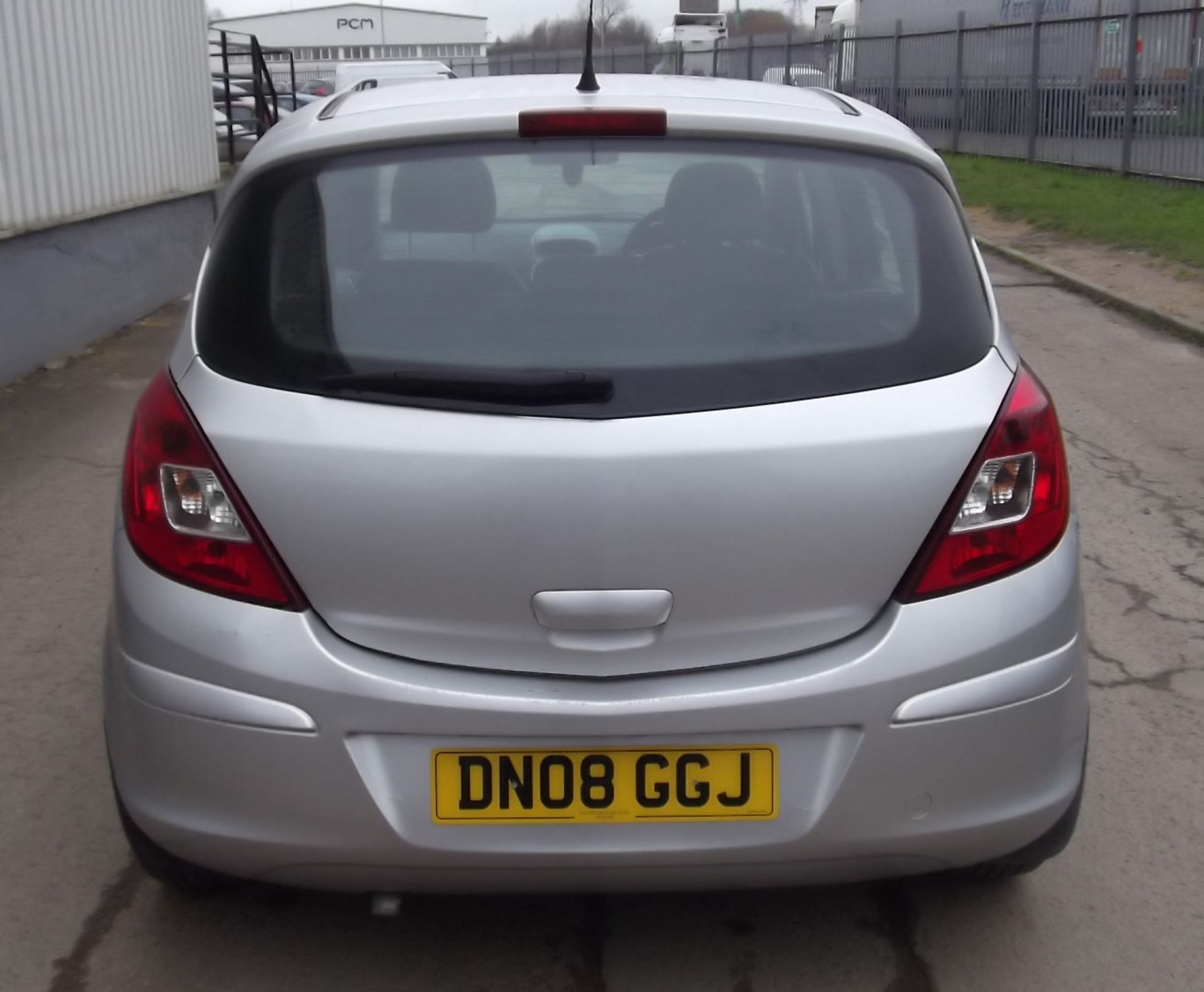 2008 Vauxhall Corsa 1.4 Design 5 Door Hatchback - CL505 - NO VAT ON THE HAMMER - Location: Corby, - Image 6 of 15