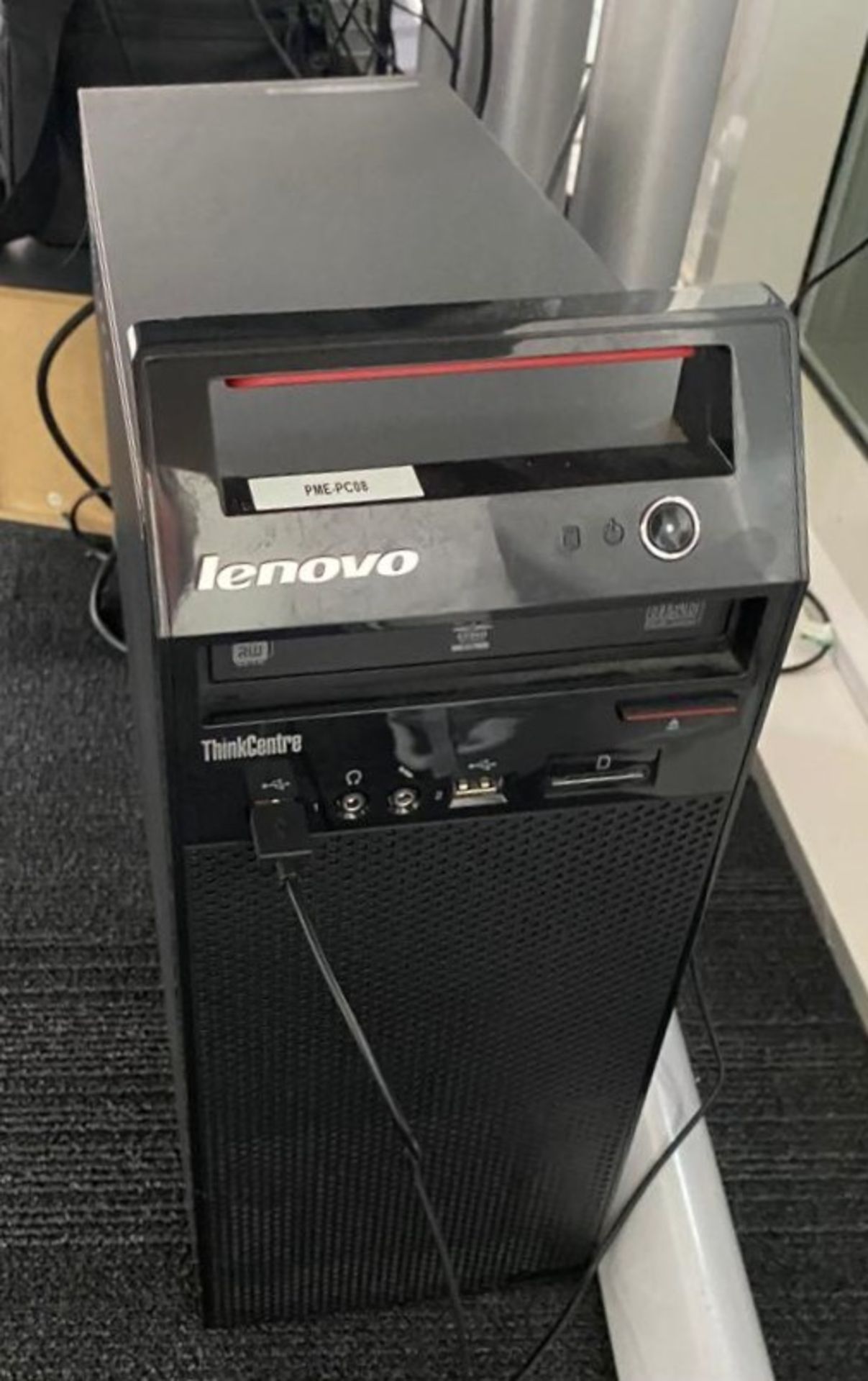 1 x Lenovo Desktop Computer - Features an Intel i3-4130 Processor With 8gb Ram - Hard Drive Not