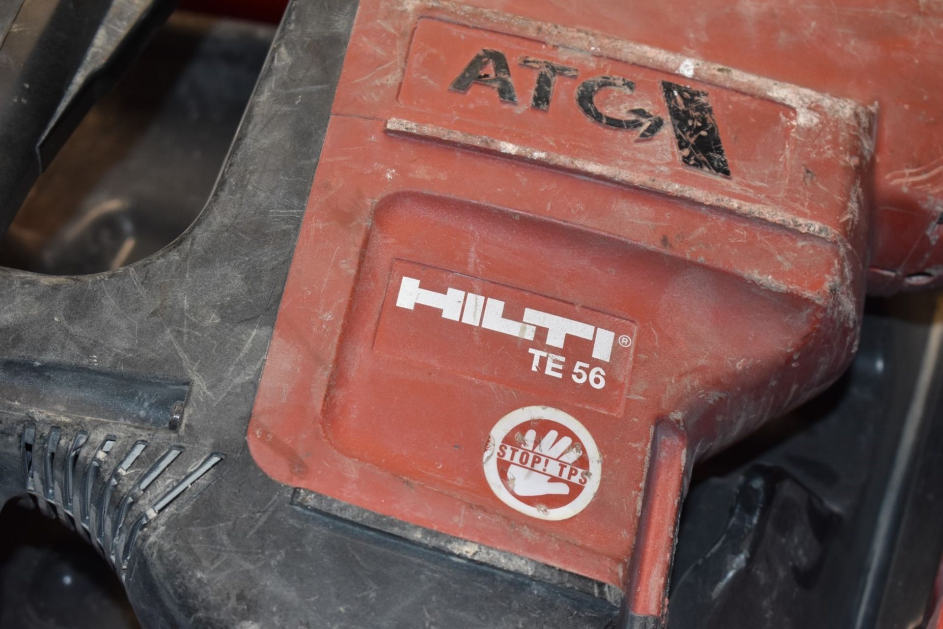 1 x Hilti TE56 110v Rotary Hammer Drill With Various Drill Bits and Carry Case PME142 - Image 7 of 7