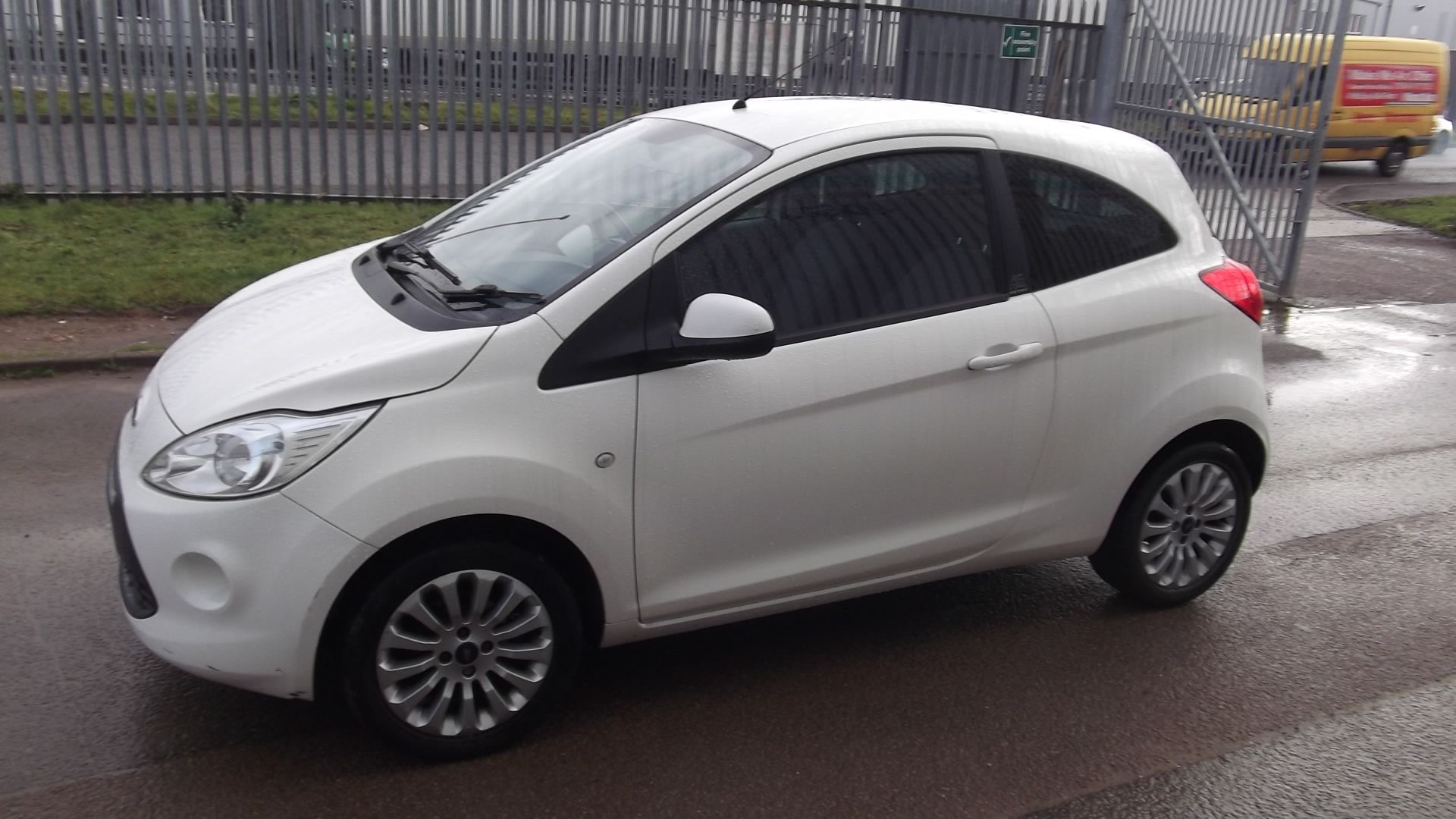 2011 Ford Ka 1.25 Zetec 3Dr Hatchback - CL505 - NO VAT ON THE HAMMER - - Image 4 of 14