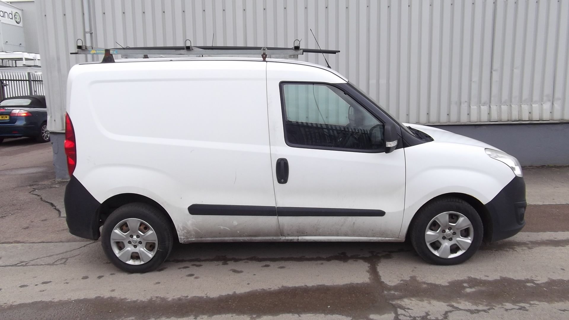 2012 Combo 2000 L1h1 Cdti 1.2 5Dr LCV Panel Van - CL505 - NO VAT ON THE HAMMER - Locatio - Image 2 of 14