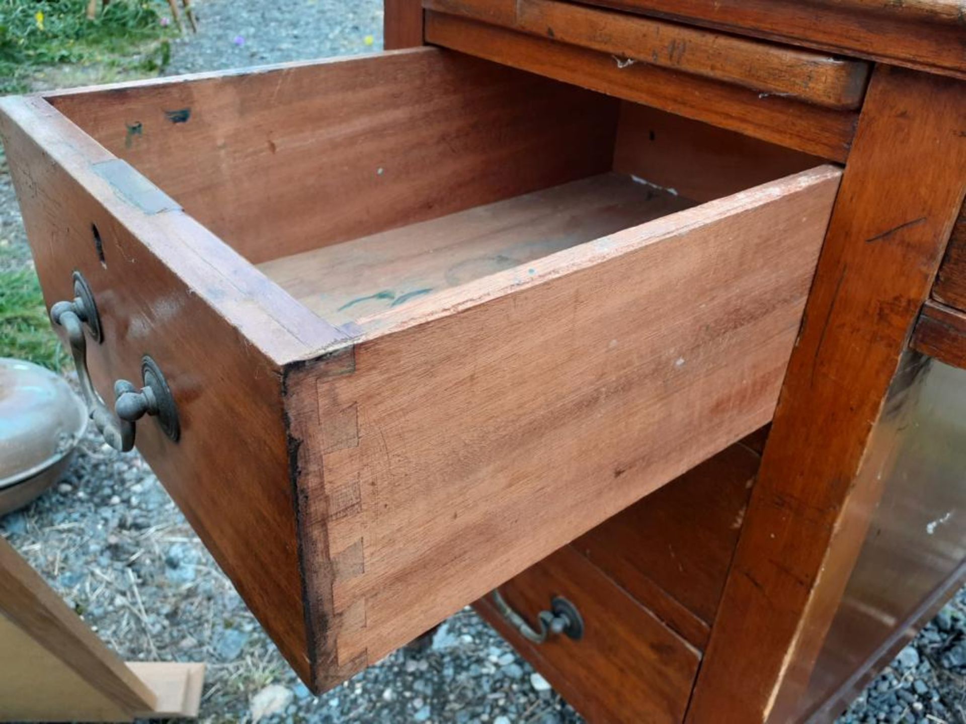 1 x Large Original Writing Desk With Leather Top Pad And Deep Drawers With Original Castors Under - Image 10 of 13