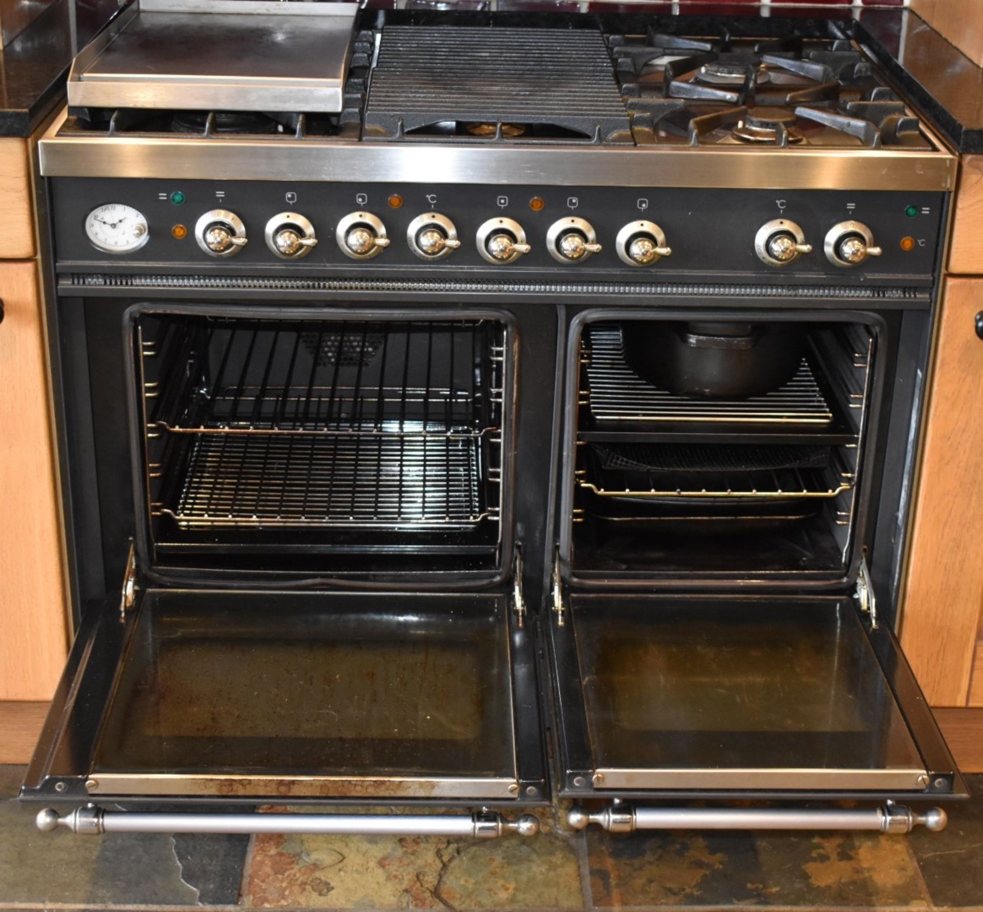 1 x Britannia 100cm Range Cooker With Griddle and Hotplate - G20 Gas - Location: Macclesfield - Image 14 of 17