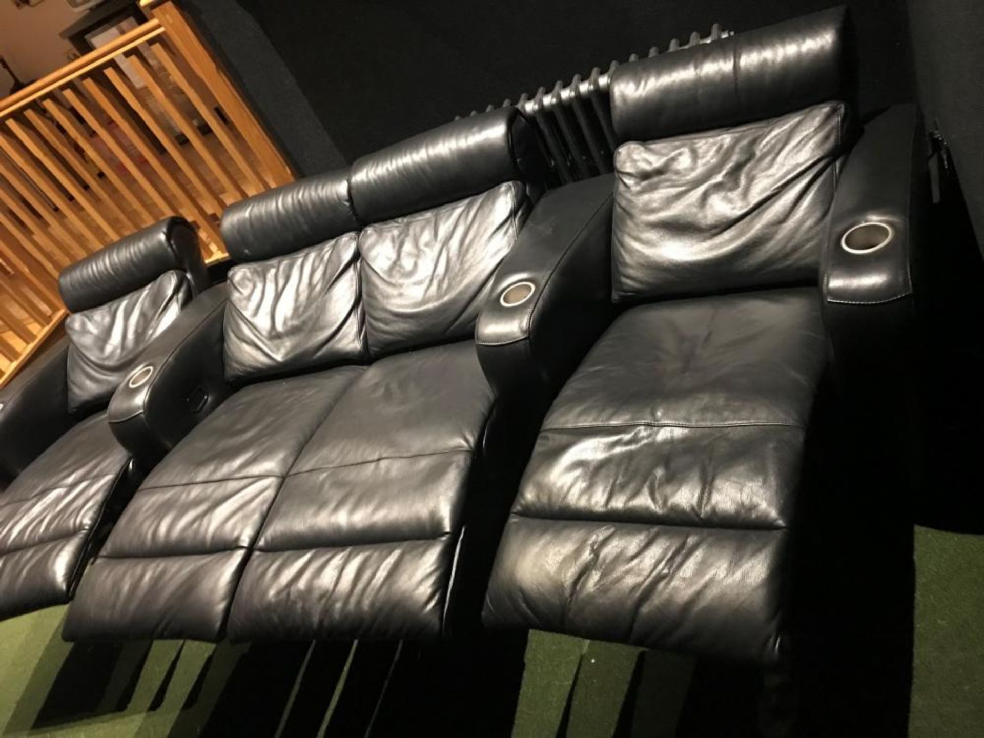 LEGGETT & PLATT Luxury Leather Electric Recliner Home Cinema Seating In 3 x Sections - Ref: - Image 9 of 15