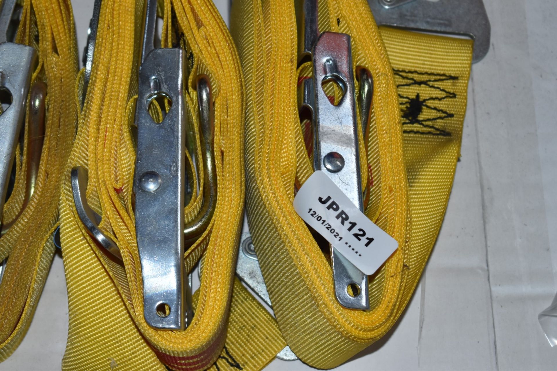6 x TRP Load Control Cargo Vehicle Straps - 4m Length - CL622 - Ref JPR121 WH1 - Location: - Image 5 of 5