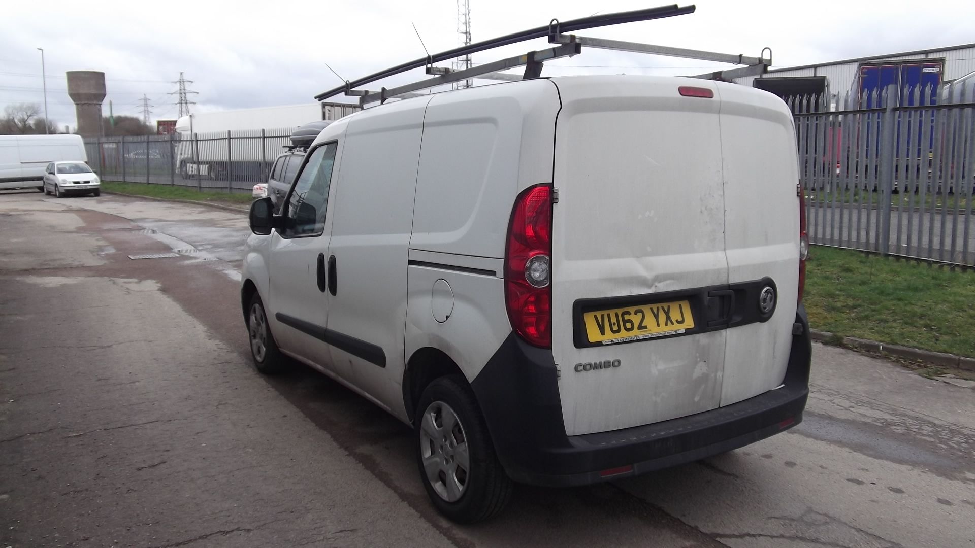 2012 Combo 2000 L1h1 Cdti 1.2 5Dr LCV Panel Van - CL505 - NO VAT ON THE HAMMER - Locatio - Image 6 of 14