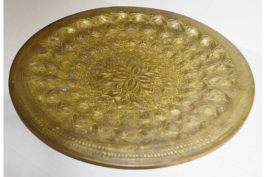 1 x Persian / Ottoman Gilt Metal Tombak Charger - 35cm (13.75ins) In Diameter - Preowned - NO VAT ON - Image 4 of 5