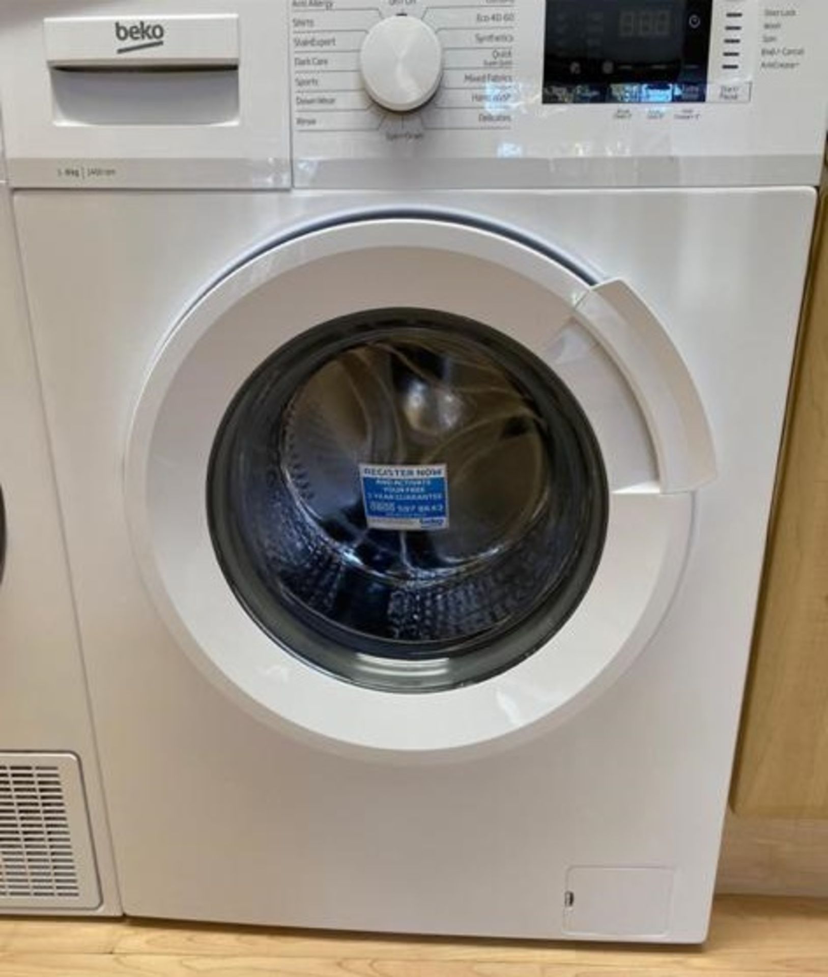 1 x BEKO Freestanding 8kg 1400rpm Washing Machine - Model: WTL84131 - NO VAT ON THE HAMMER - Ref: