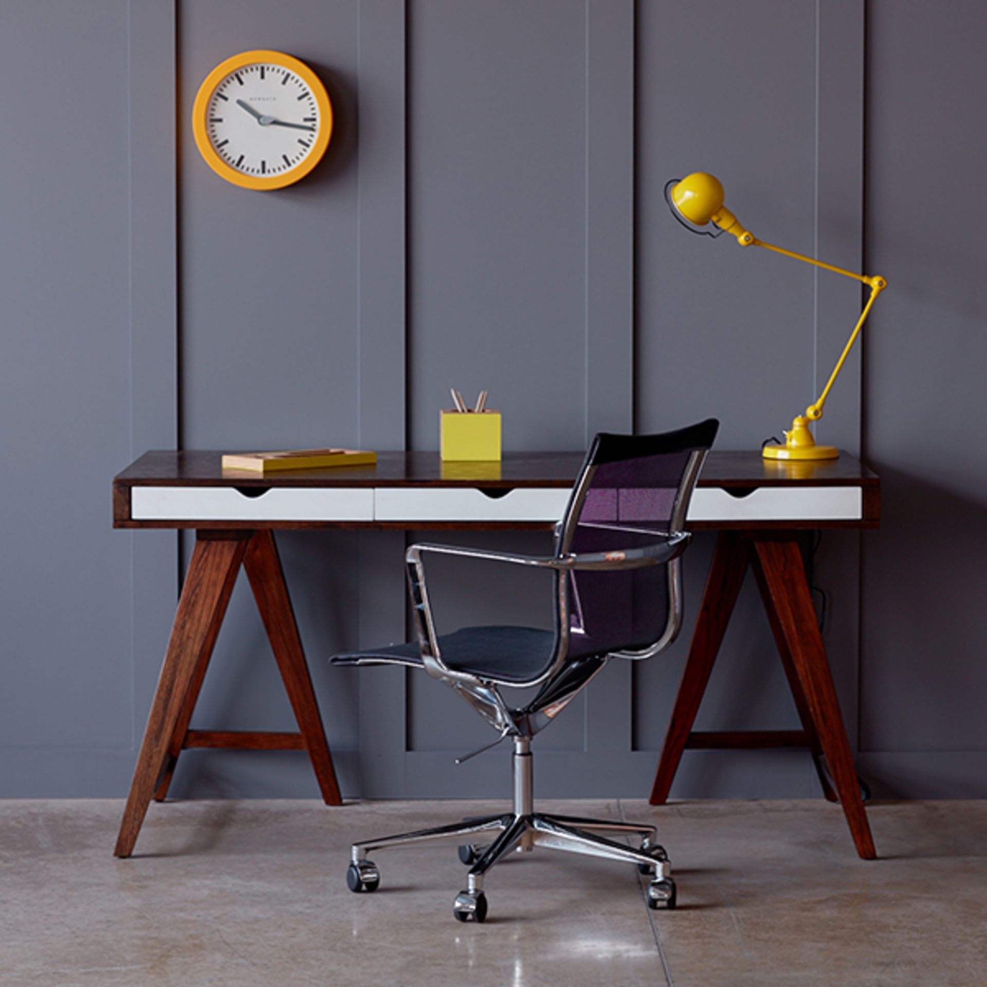 1 x Blue Suntree Ellwood Trestle Desk With a Dark Walnut Finish - RRP £280.00!