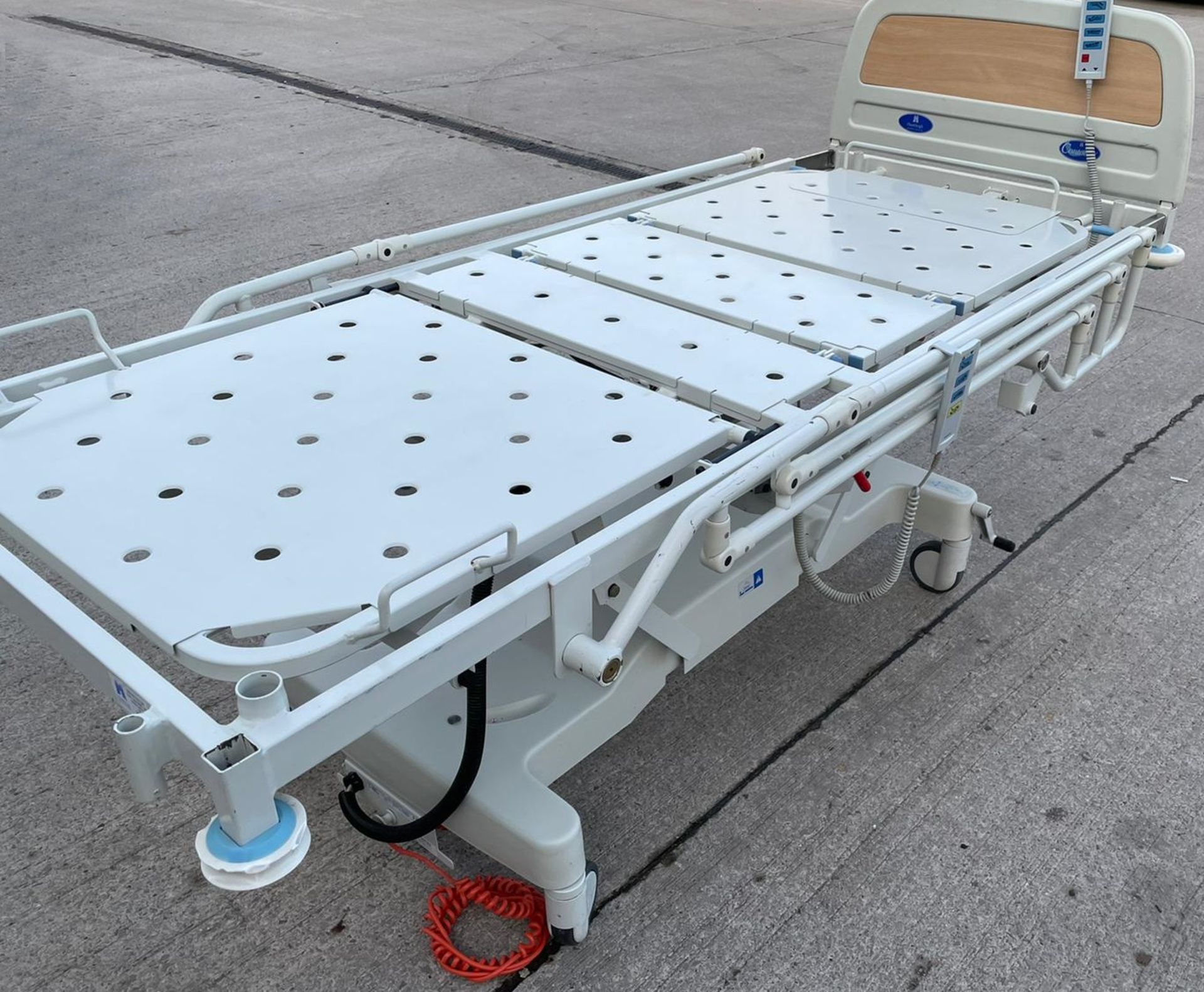 1 x Huntleigh CONTOURA Electric Hospital Bed - Features Rise/Fall 3-Way Profiling, Side Rails, - Image 10 of 13