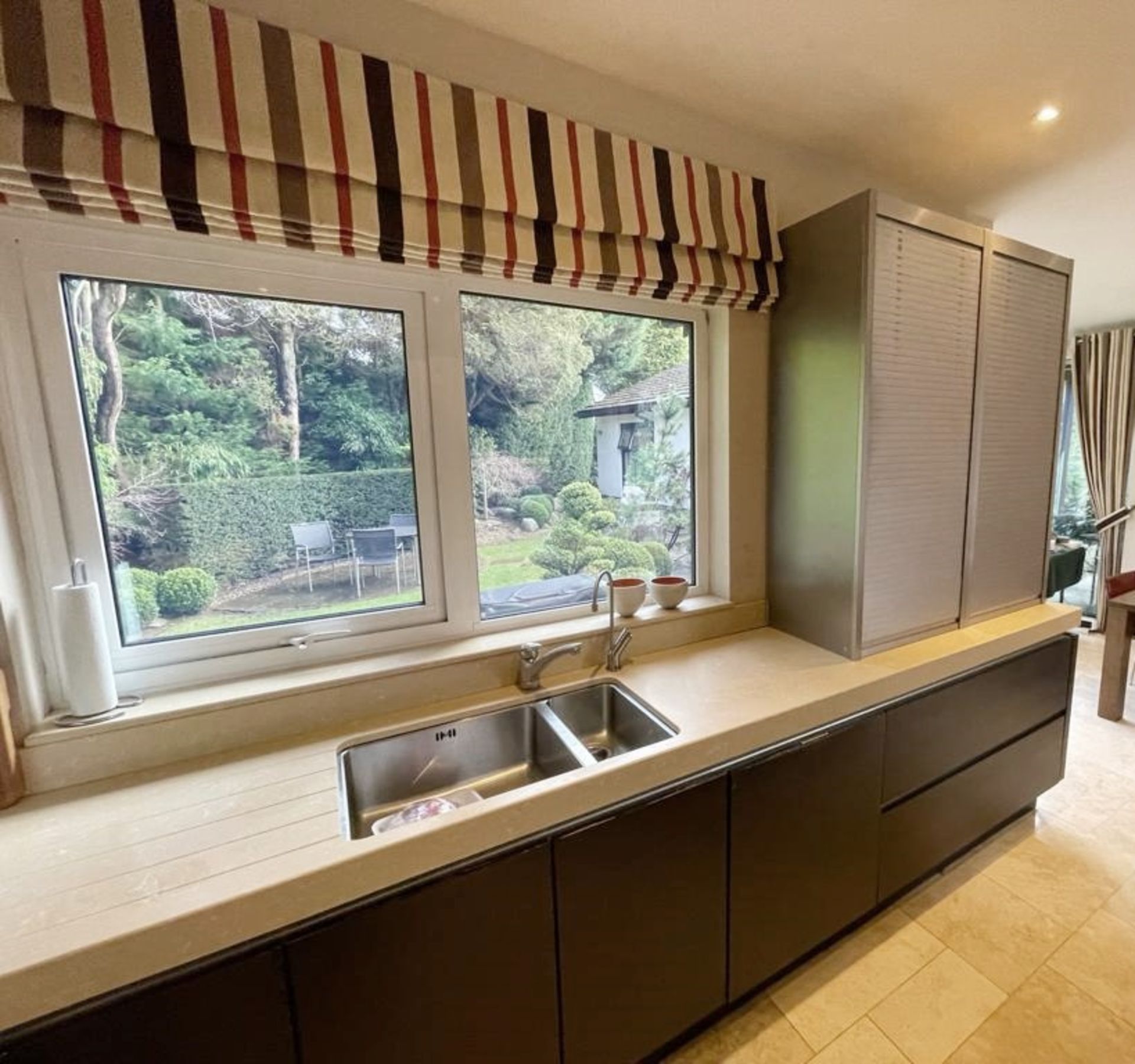 1 x Bespoke SIEMATIC Fitted Kitchen With Gaggenau Appliances, Silstone Worktops, Central Island - Image 44 of 83