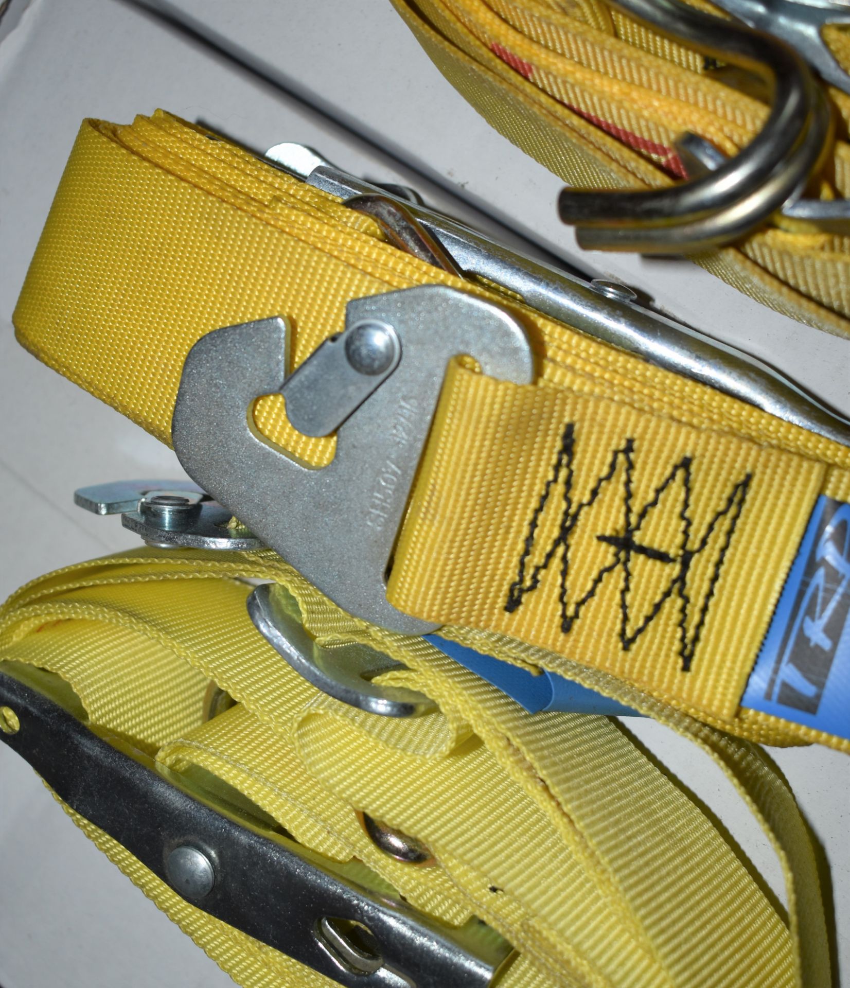 6 x TRP Load Control Cargo Vehicle Straps - 4m Length - CL622 - Ref JPR121 WH1 - Location: - Image 3 of 5