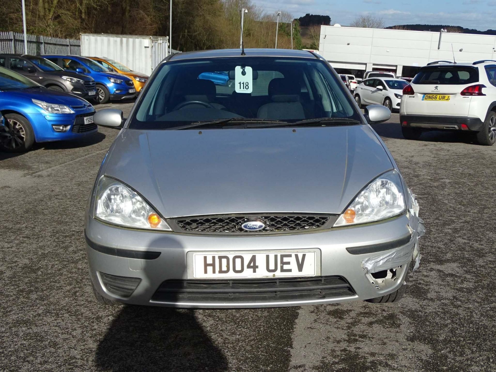 2004 Ford Focus 1.6 i 16v LX Hatchback 5dr - CL505 - NO VAT ON THE HAMM - Image 12 of 12