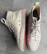 1 x Pair Of Men's Genuine Christian Louboutin Trainers In Beige - Size: 42