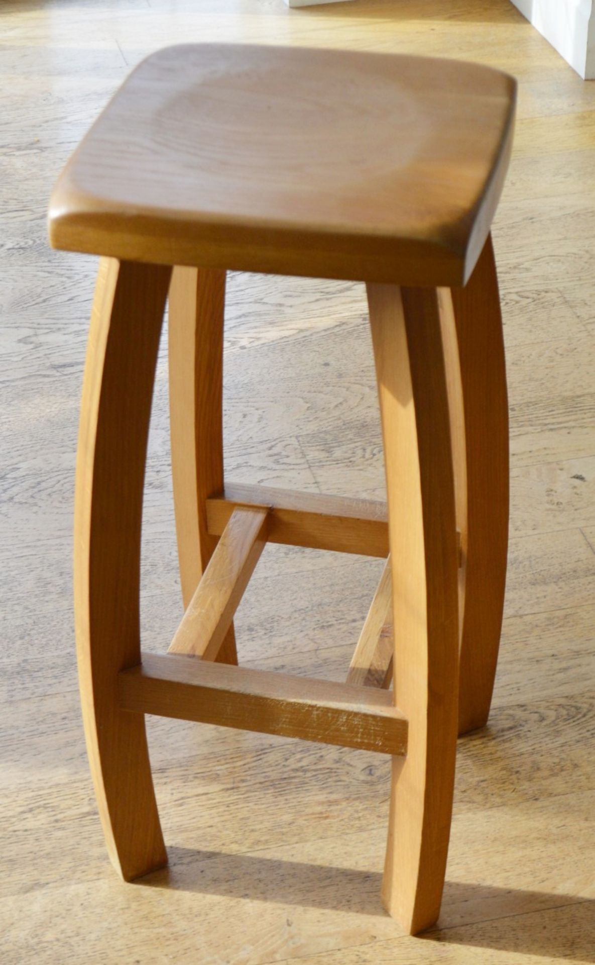 A Pair Of Solid Wood Stools With Removable Seat Covers - Dimensions: H73 x W35 x D35cm - NO VAT - Image 4 of 7