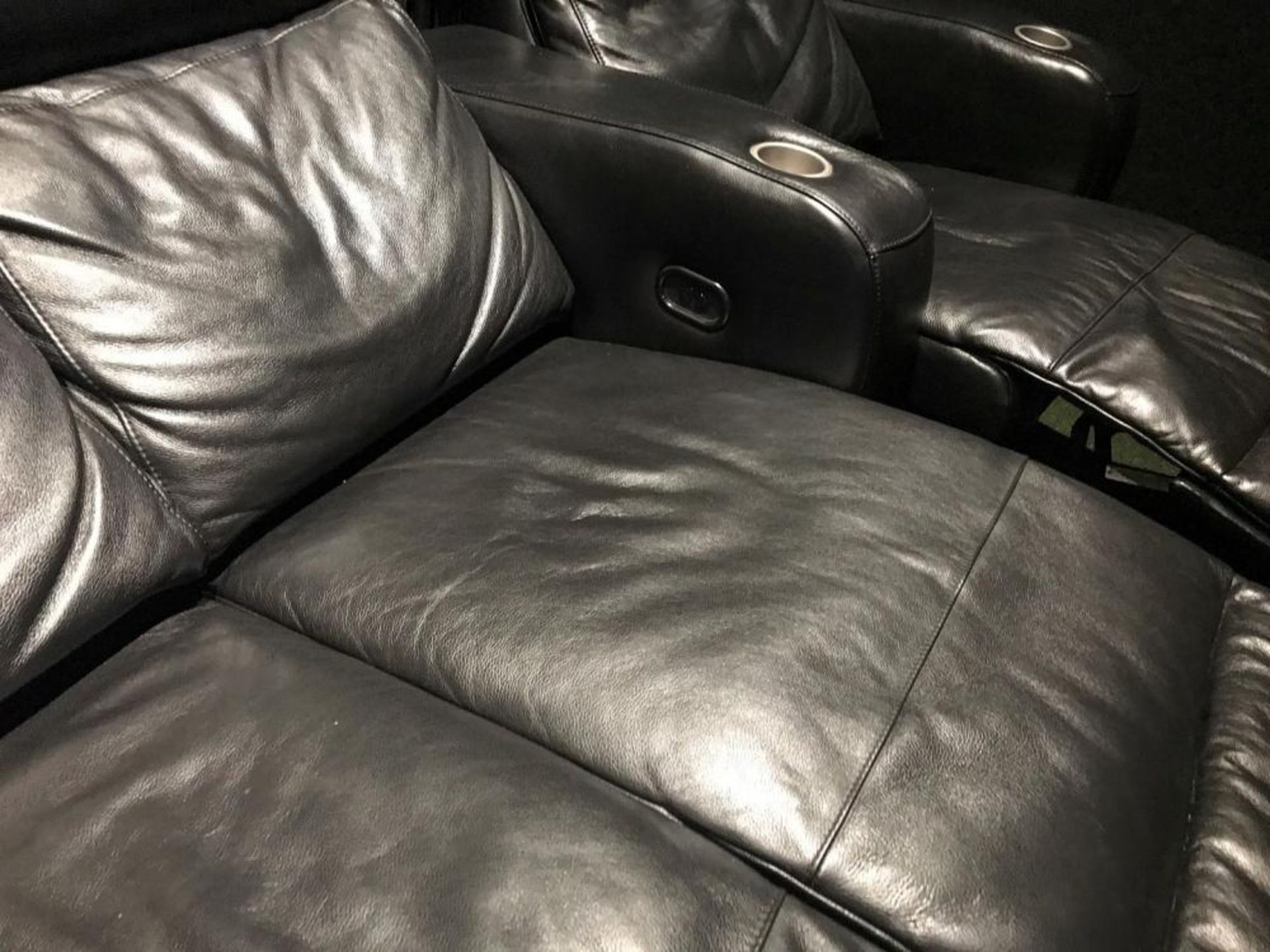 LEGGETT & PLATT Luxury Leather Electric Recliner Home Cinema Seating In 3 x Sections - Ref: - Image 10 of 15