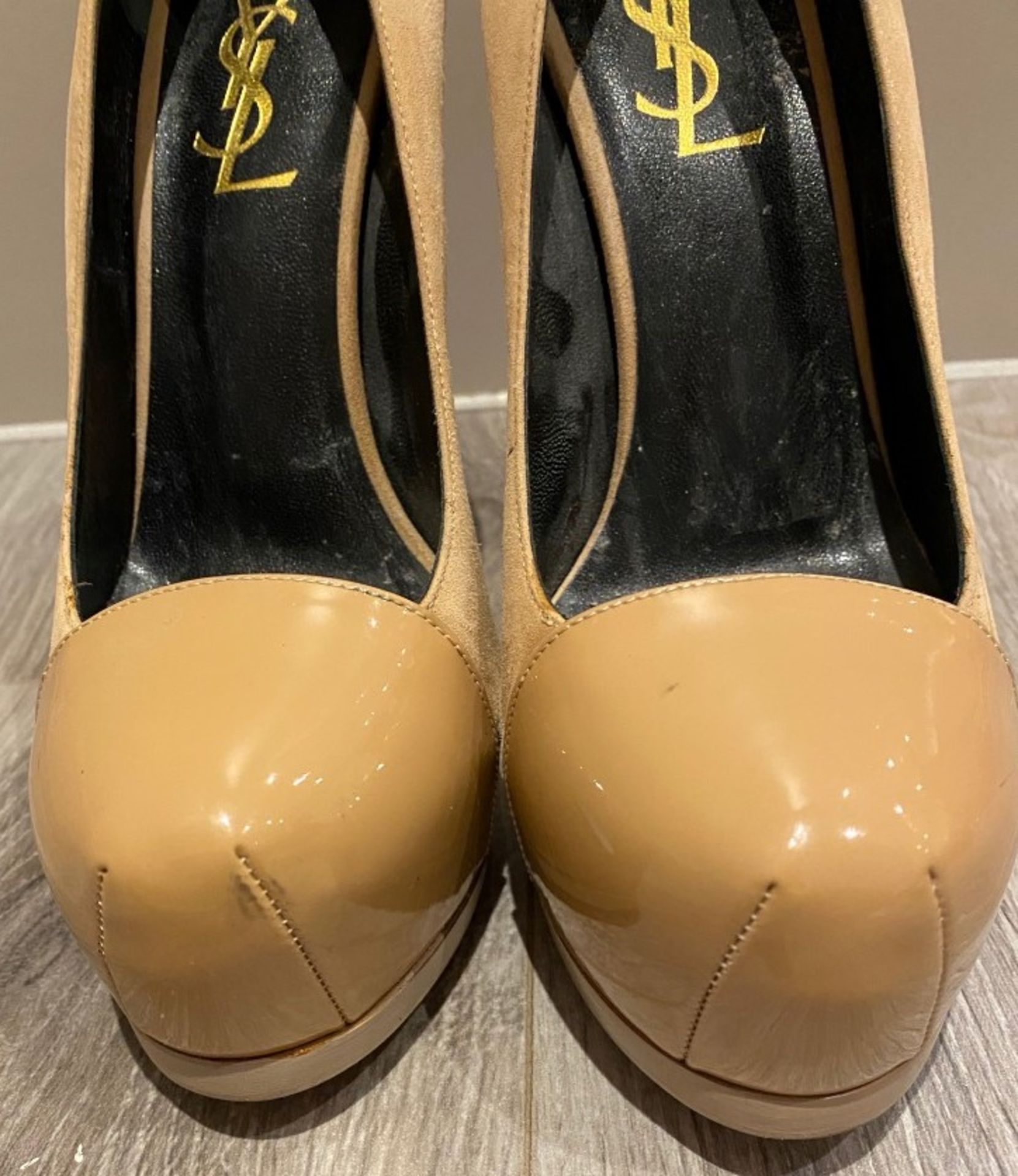 1 x Pair Of Genuine YSL High Heel Shoes In Light Beige - Size: 36 - Preowned in Very Good Condition - Image 4 of 4