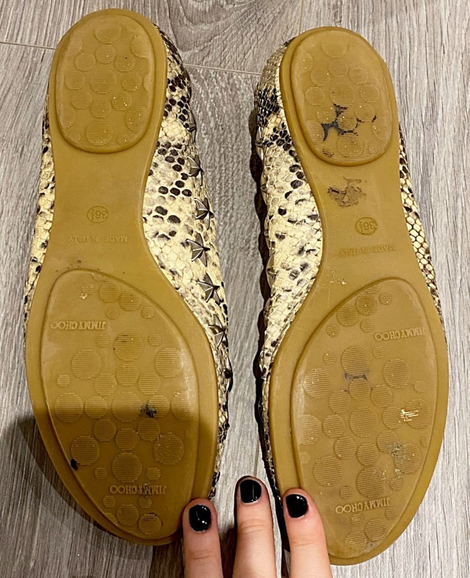 1 x Pair Of Genuine Jimmy Choo Flats In Snake Print - Size: 36 - Preowned in Very Good Condition - R - Image 2 of 3
