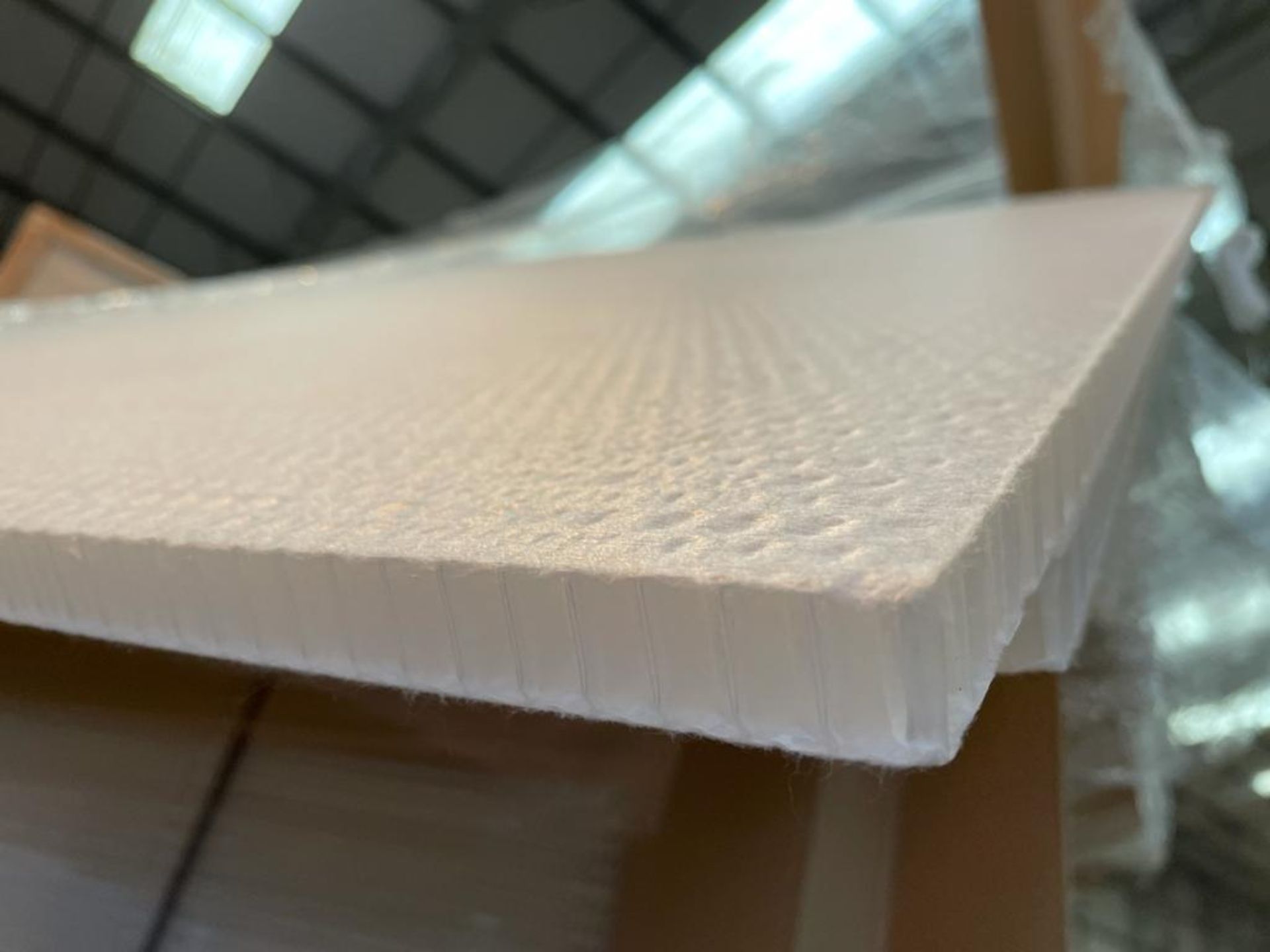 50 x ThermHex Thermoplastic Honeycomb Core Panels - Size 693 x 1210 x 18mm - New Stock - Lightweight - Image 5 of 8