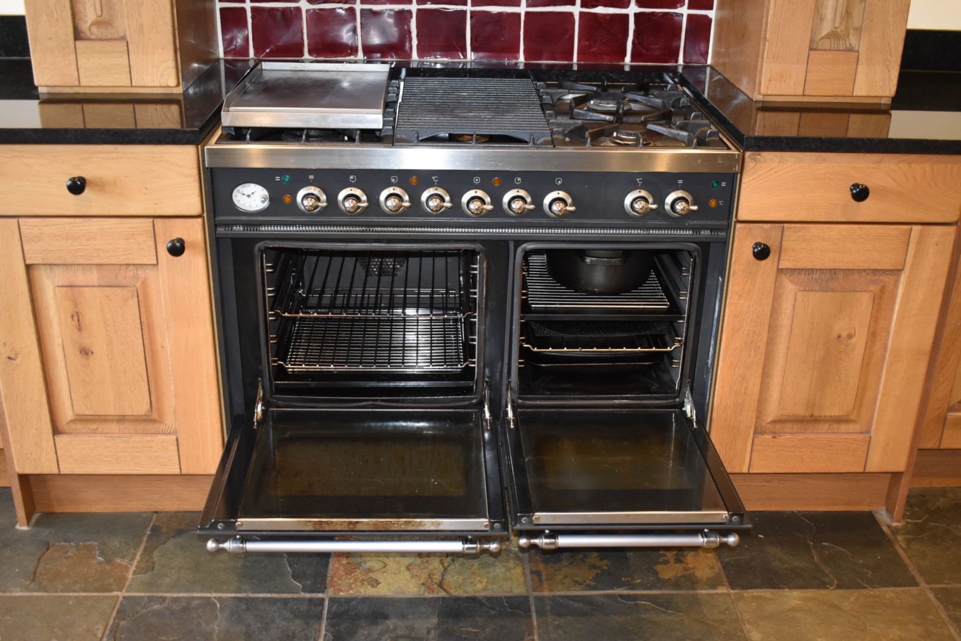 1 x Britannia 100cm Range Cooker With Griddle and Hotplate - G20 Gas - Location: Macclesfield - Image 17 of 17