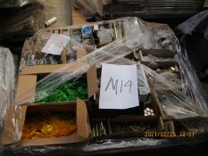 1 x Assorted Pallet Lot From Ironmongery Hardware Retailer - Unused Stock - CL538 - Ref: Pallet