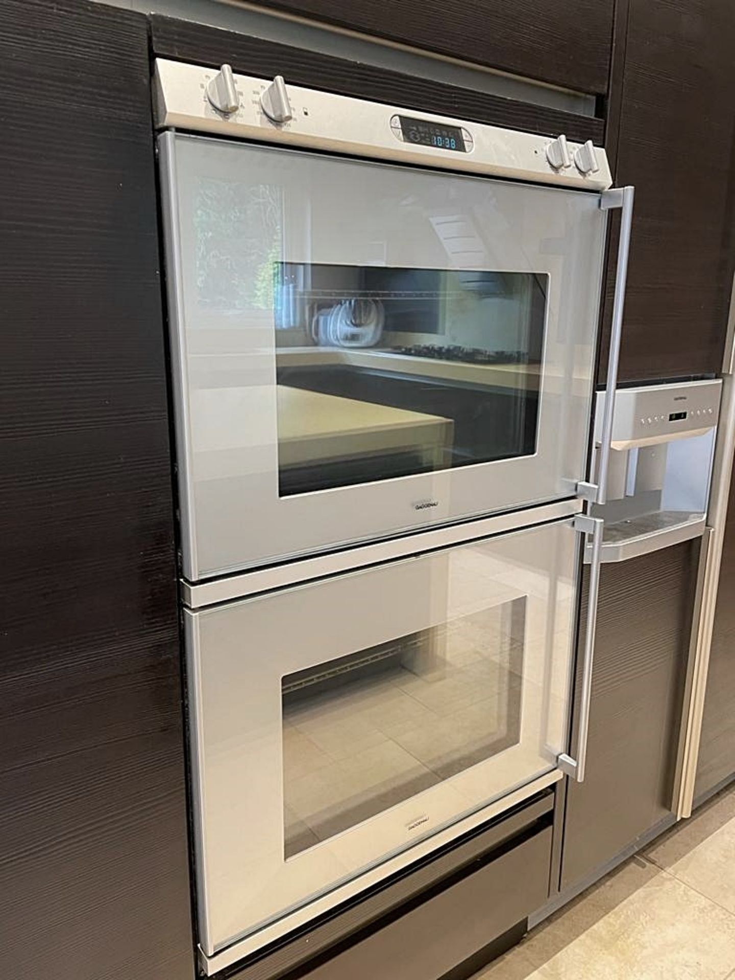 1 x Bespoke SIEMATIC Fitted Kitchen With Gaggenau Appliances, Silstone Worktops, Central Island - Image 72 of 83