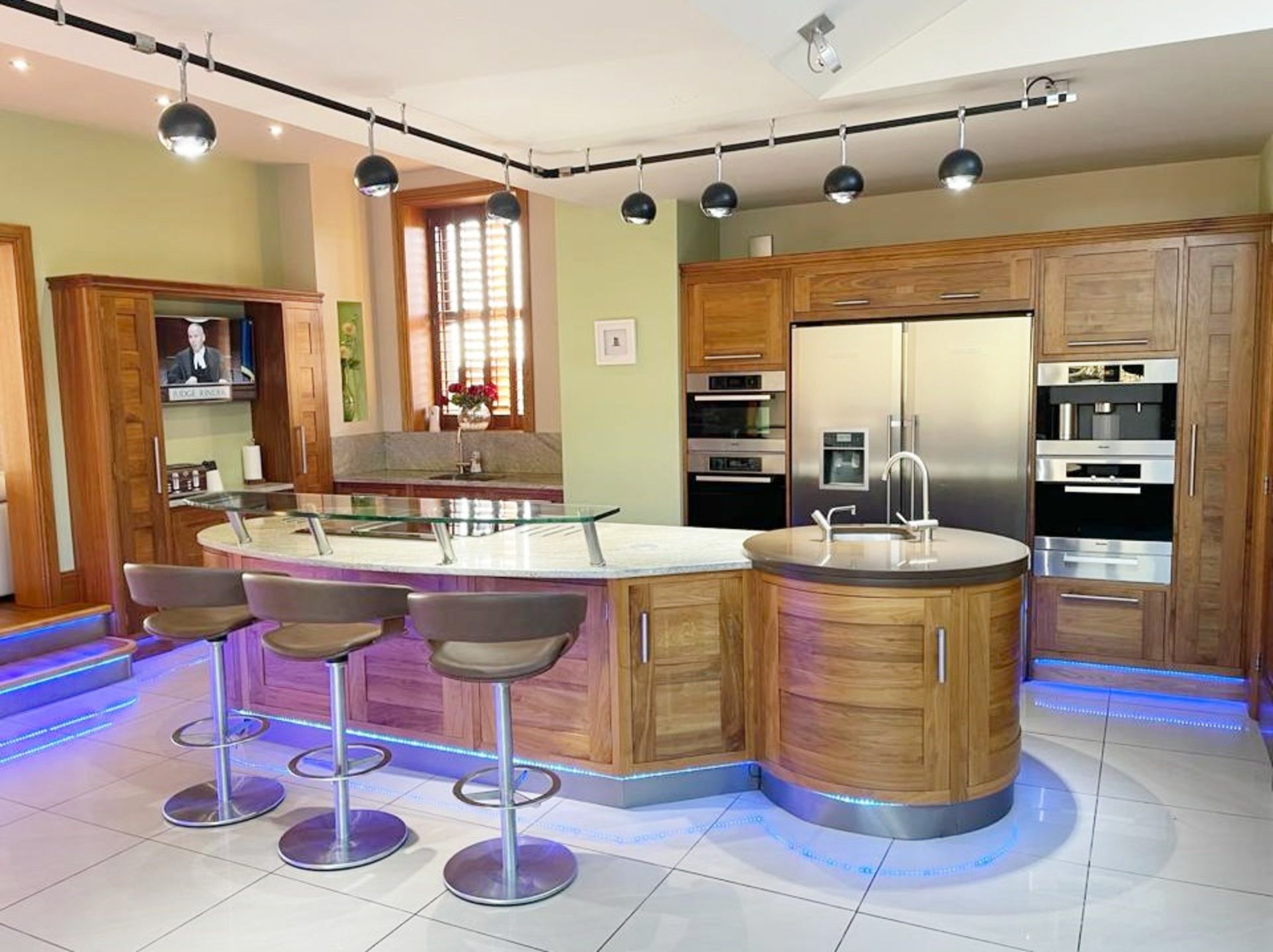 1 x Bespoke Curved Fitted Kitchen With Solid Wood Walnut Doors, Integrated Appliances, Granite Tops - Image 11 of 147